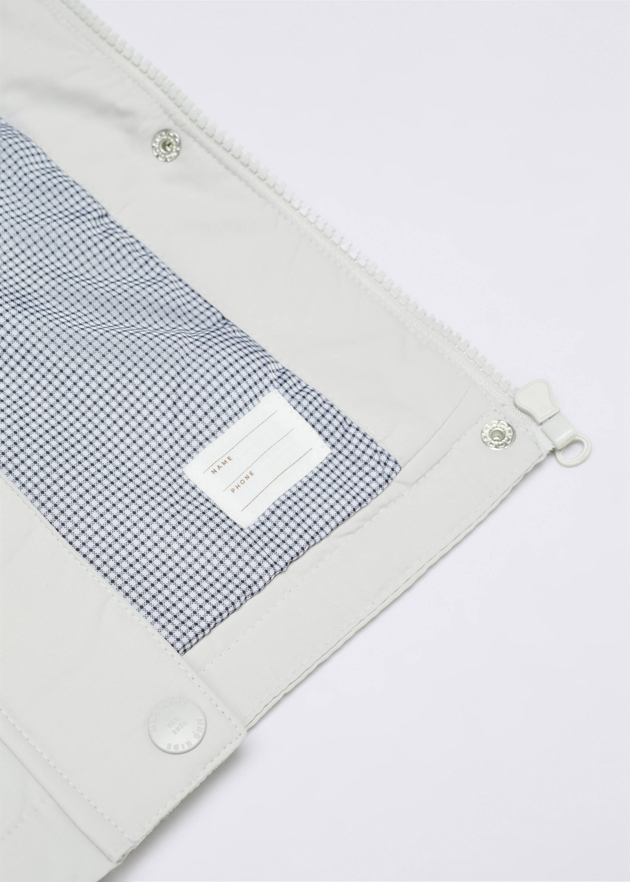 Hooded water-repellent coat - Details of the article 8