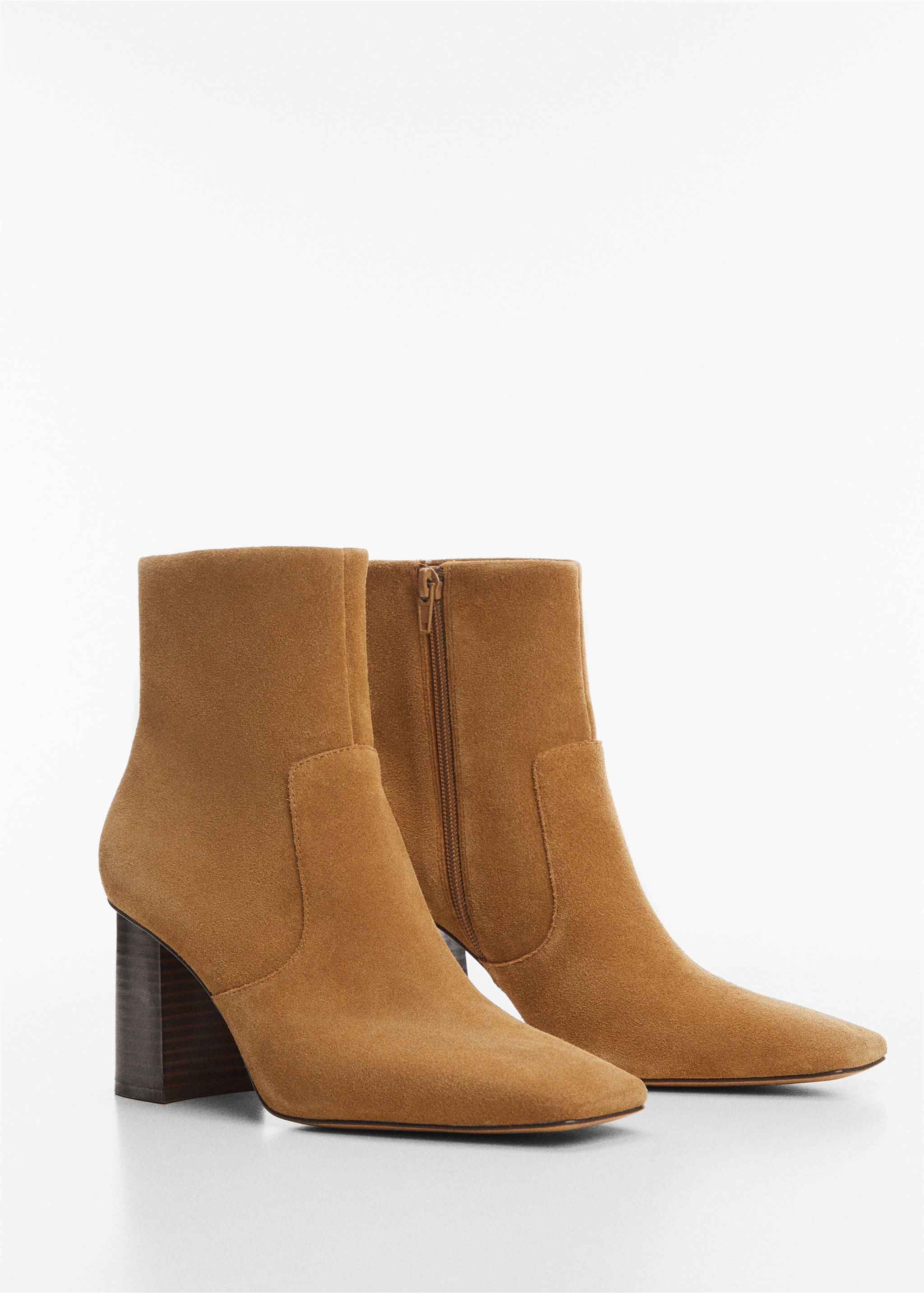 Stiefelette aus Rauleder mit Absatz - Mittlere Ansicht, Braun. Ref: 57084389-00.