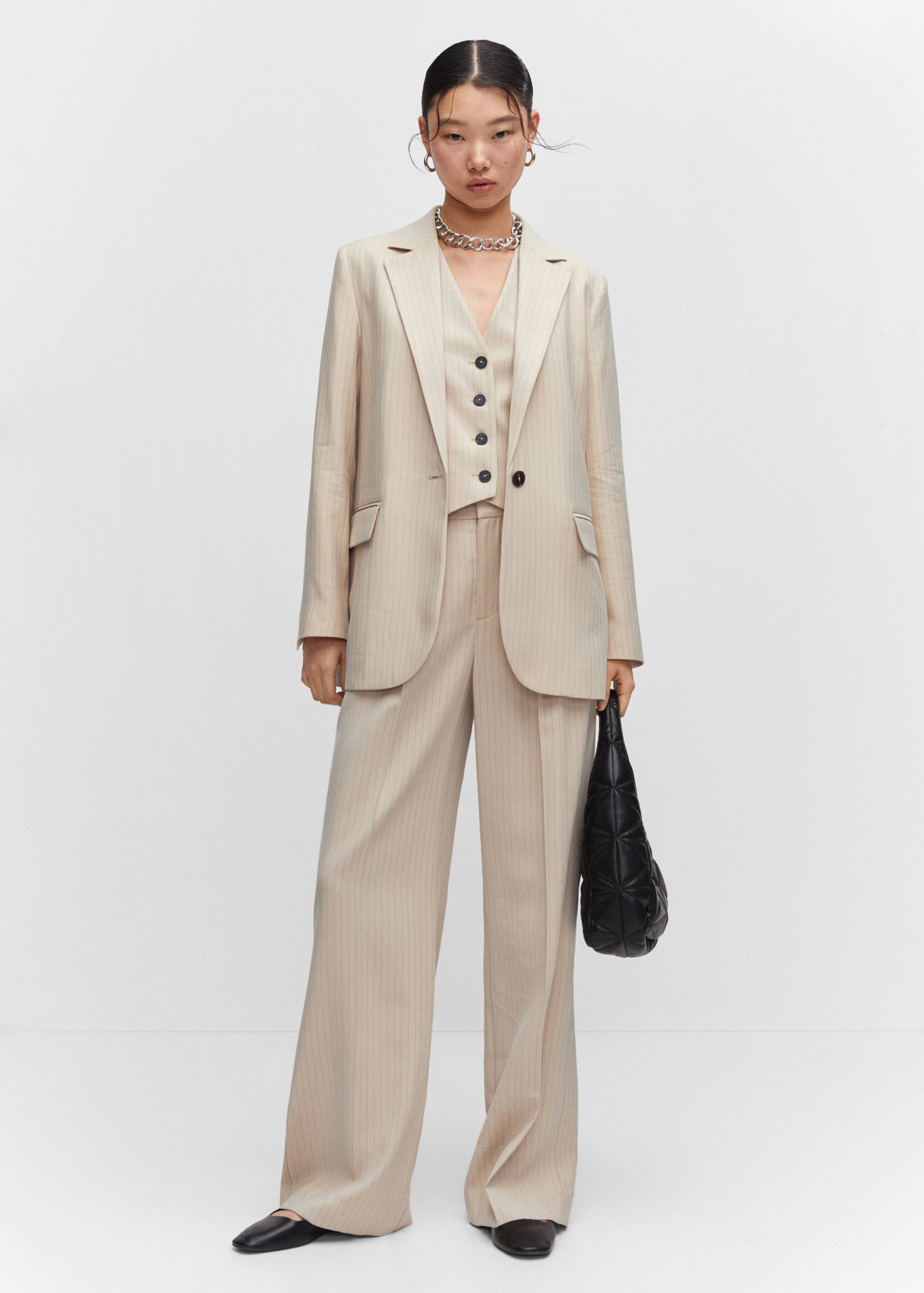 Americana traje raya diplomática - Plano general