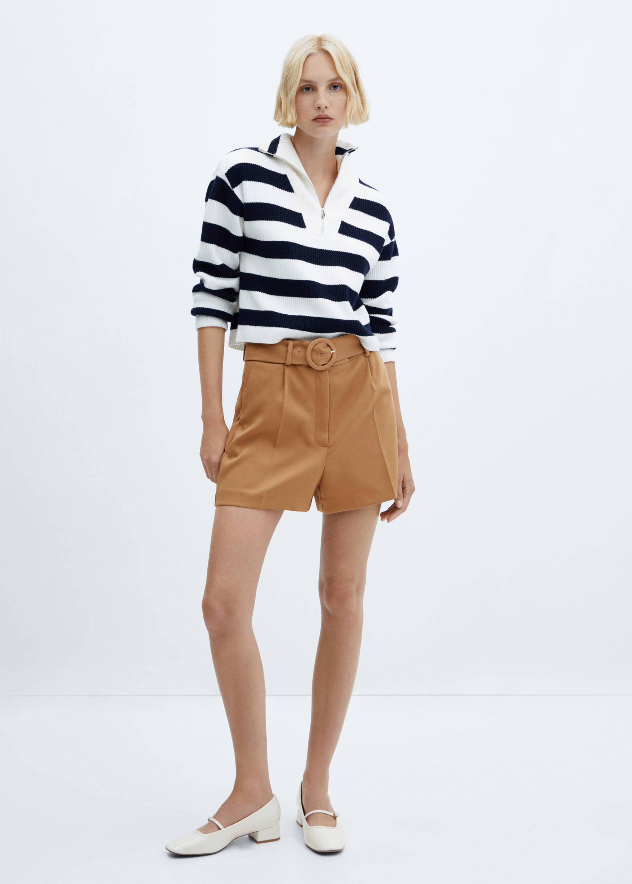 Paperbag shorts with belt - General plane