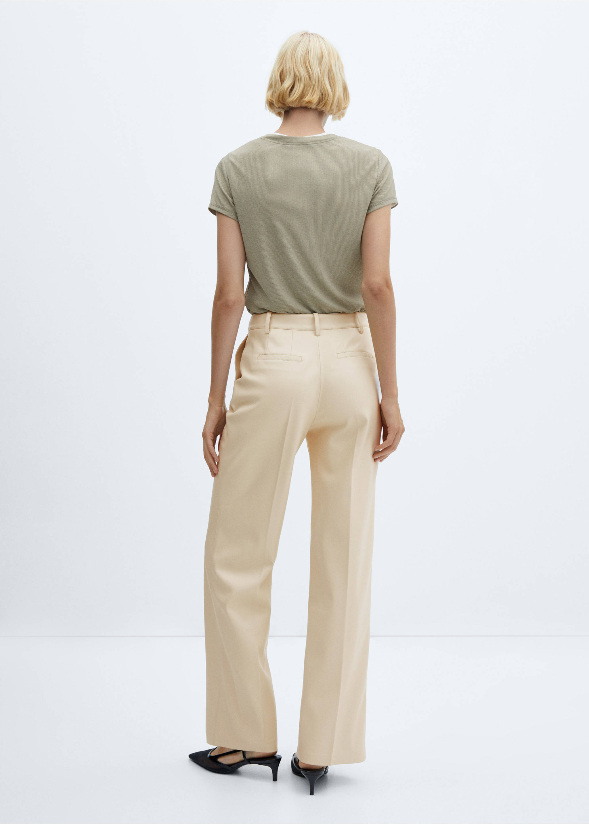 Wide leg faux-leather trousers - Reverse of the article, Ecru. Ref: 57084405-00.