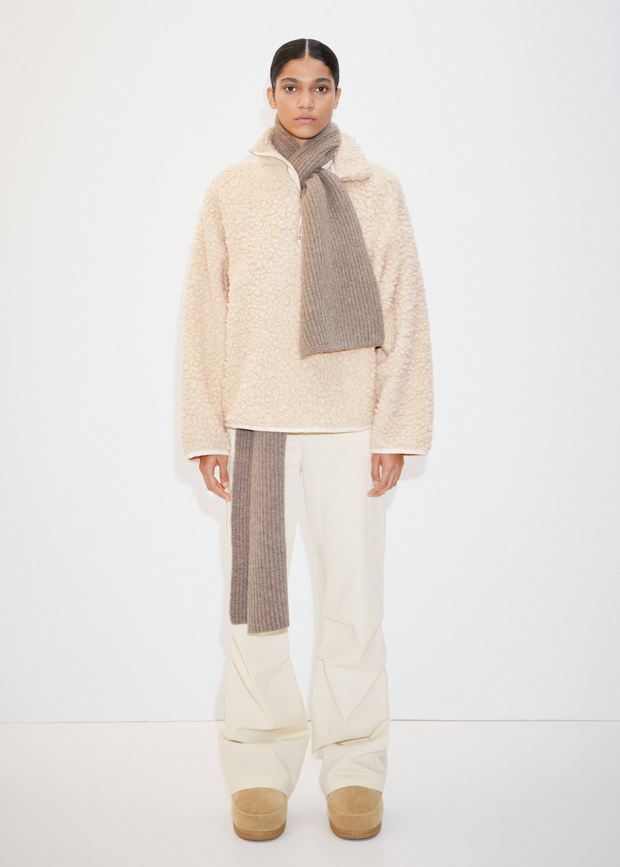 Bawełniane spodnie cargo - Plan ogólny