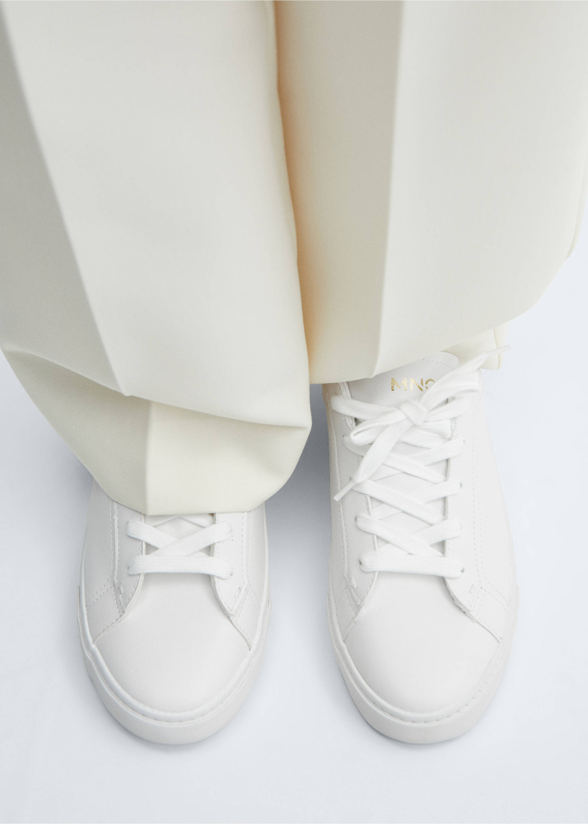 Lace-up sneakers - Details of the article 9, White. Ref: 57084782-00.