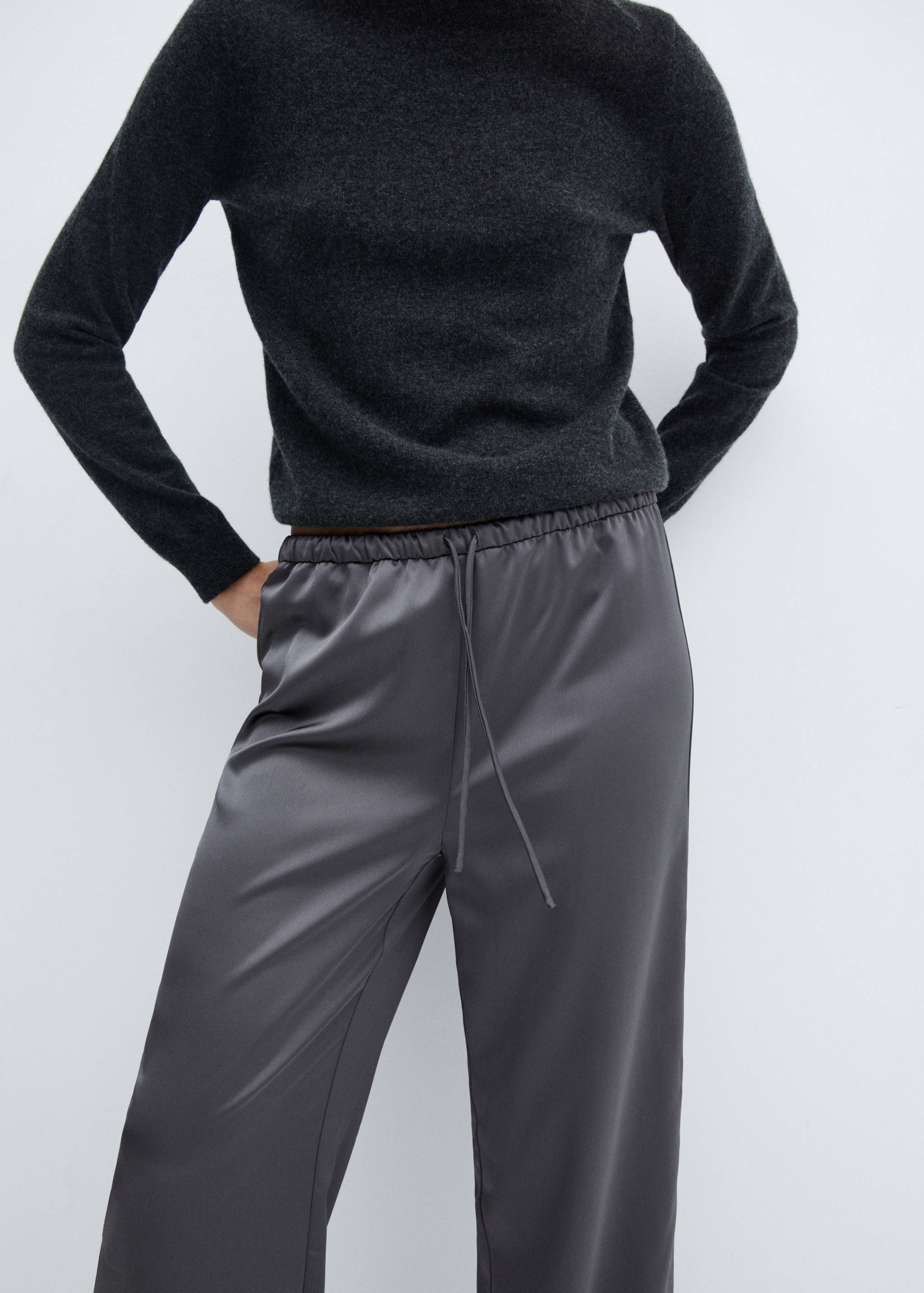 Satin-finish elastic waist pants - Details of the article 6