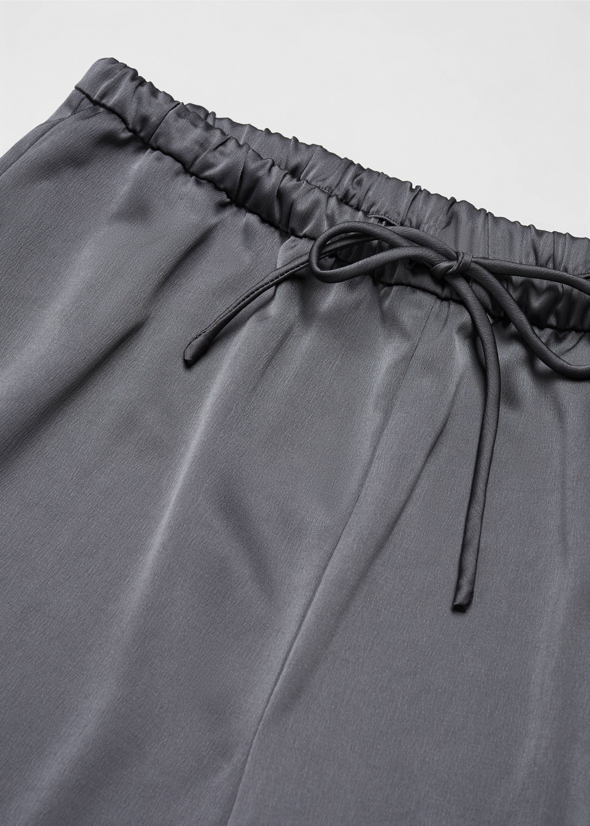 Satin-finish elastic waist pants - Details of the article 8