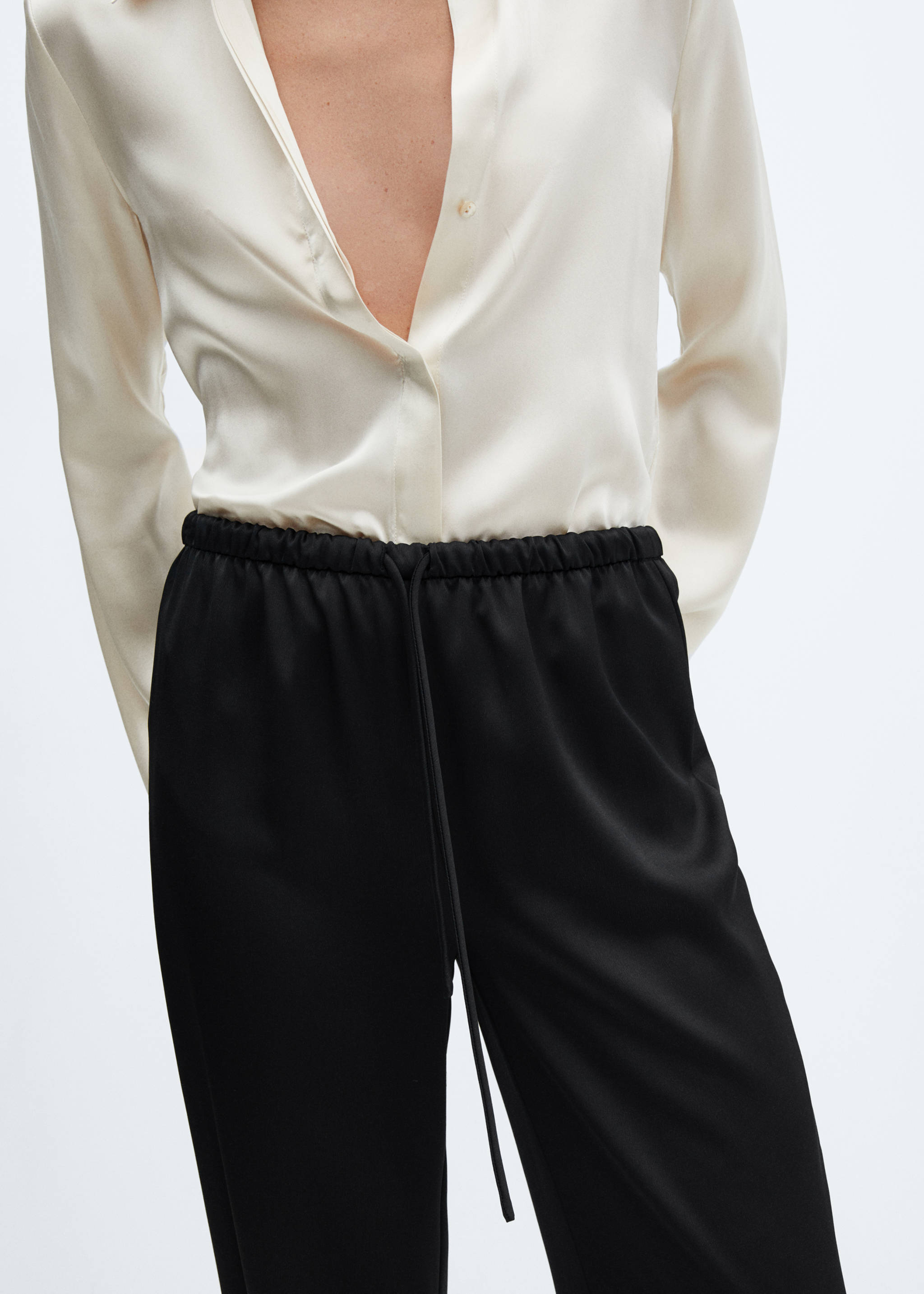 Satin-finish elastic waist trousers - Details of the article 6
