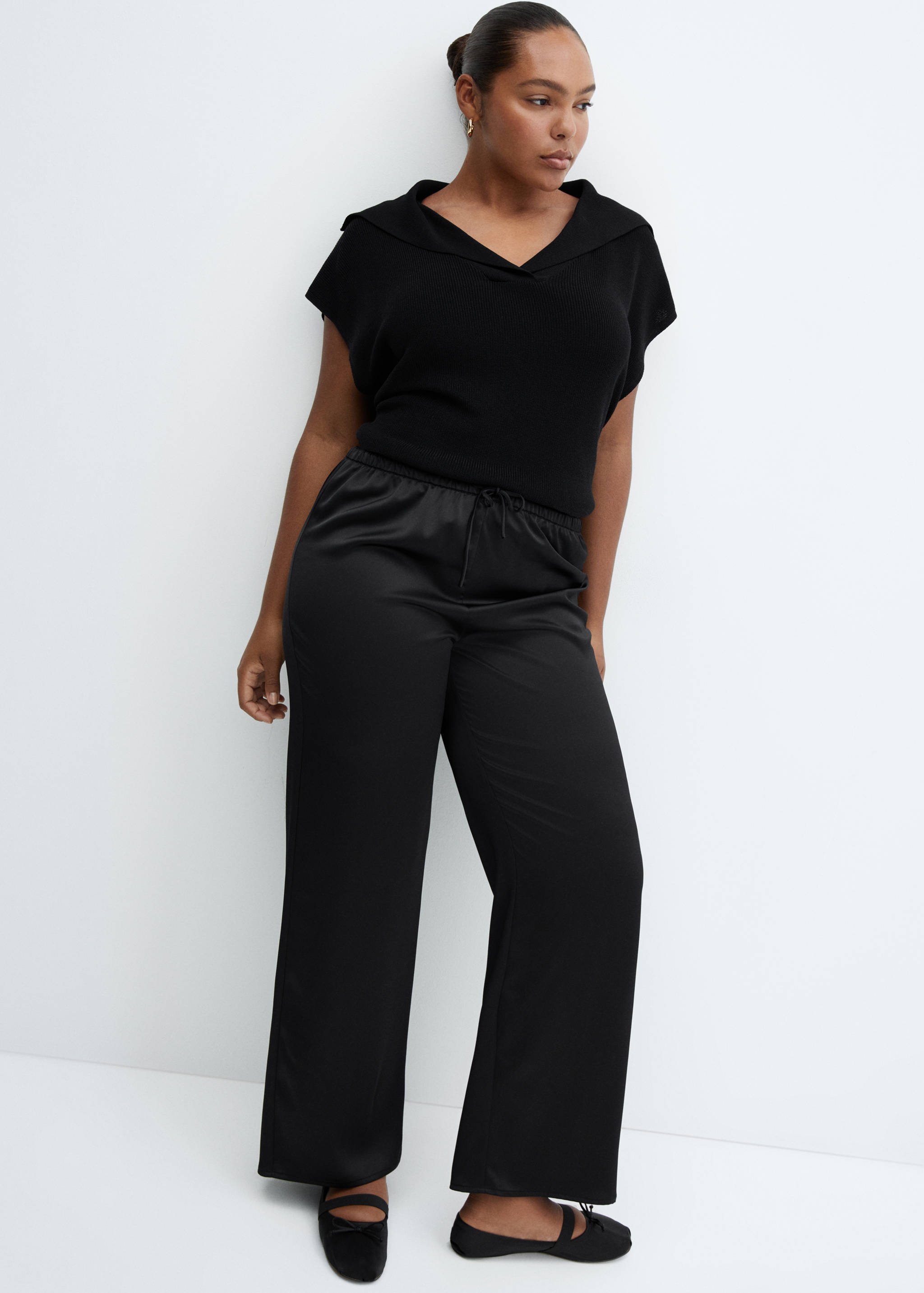 Satin-finish elastic waist trousers - Details of the article 4
