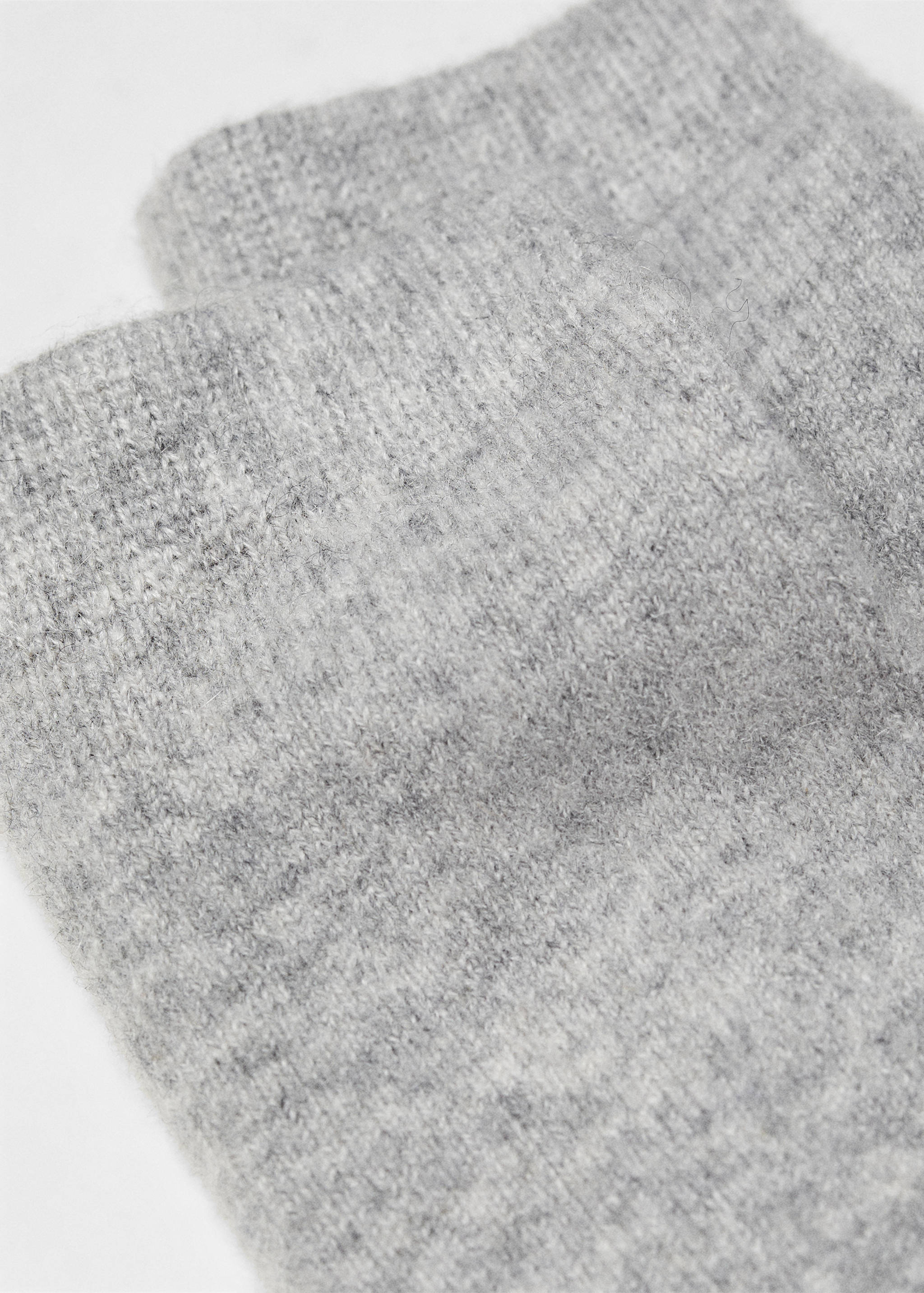 Cashmere knitted socks - Medium plane