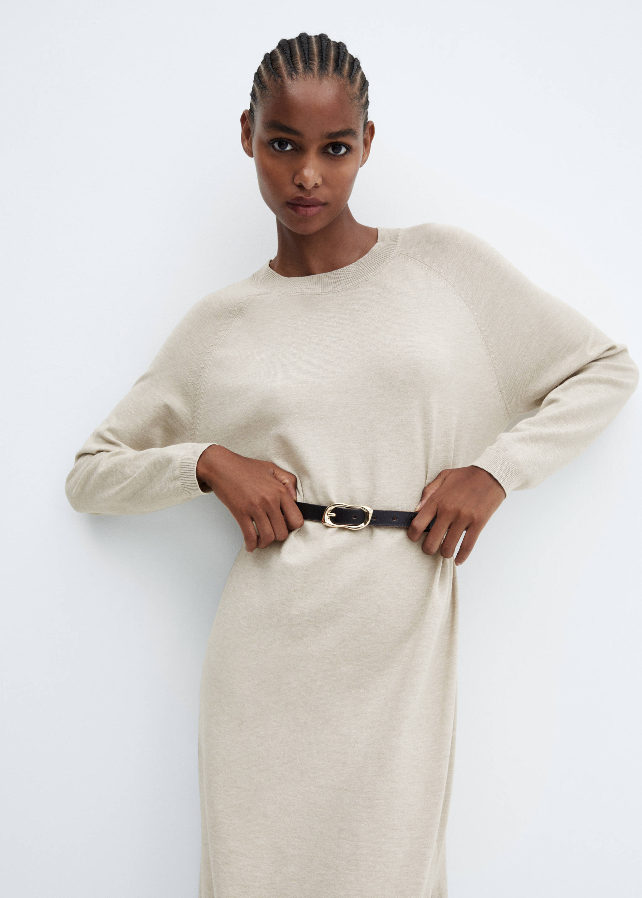 Round-neck knitted dress - Details of the article 2