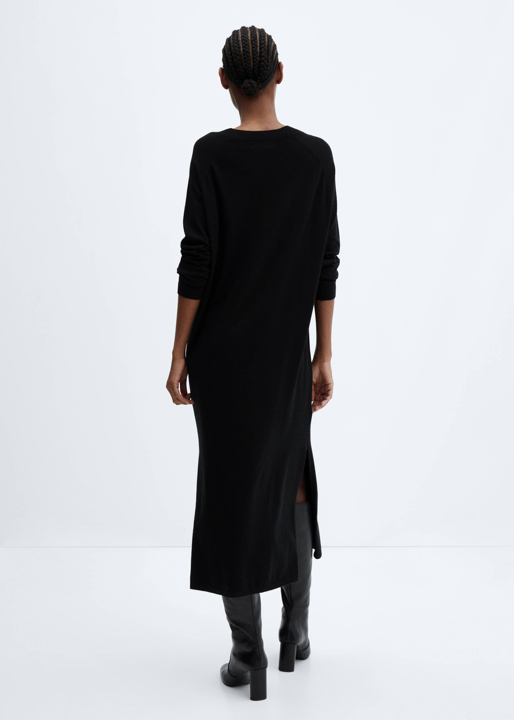 Round-neck knitted dress - Reverse of the article