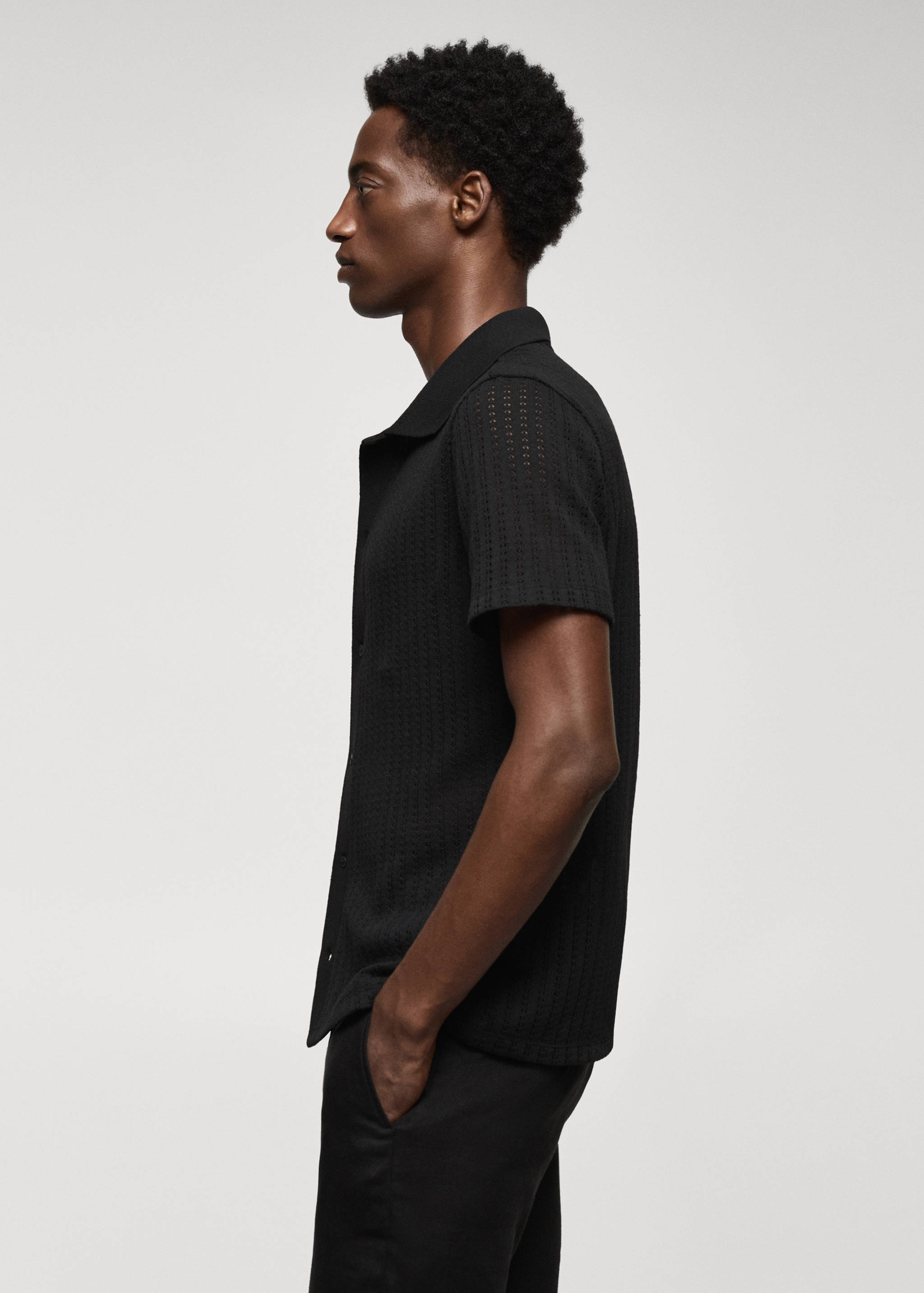 Cotton crochet polo shirt with buttons - Details of the article 2