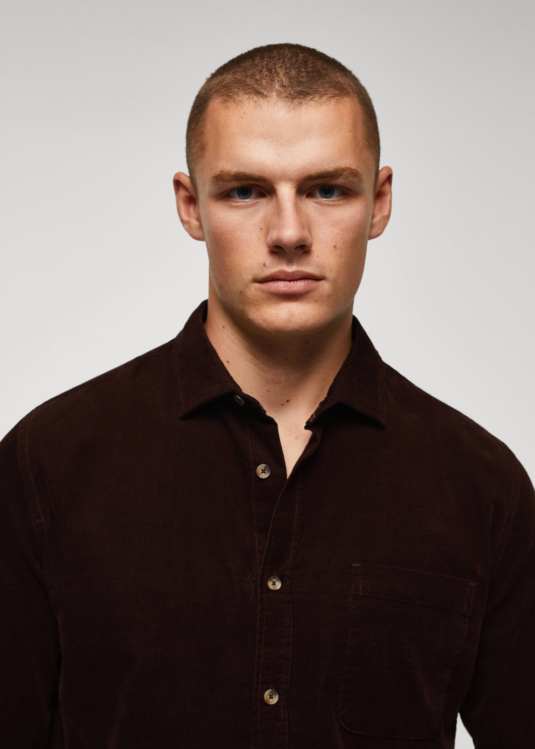 Regular fit micro corduroy shirt - Details of the article 1