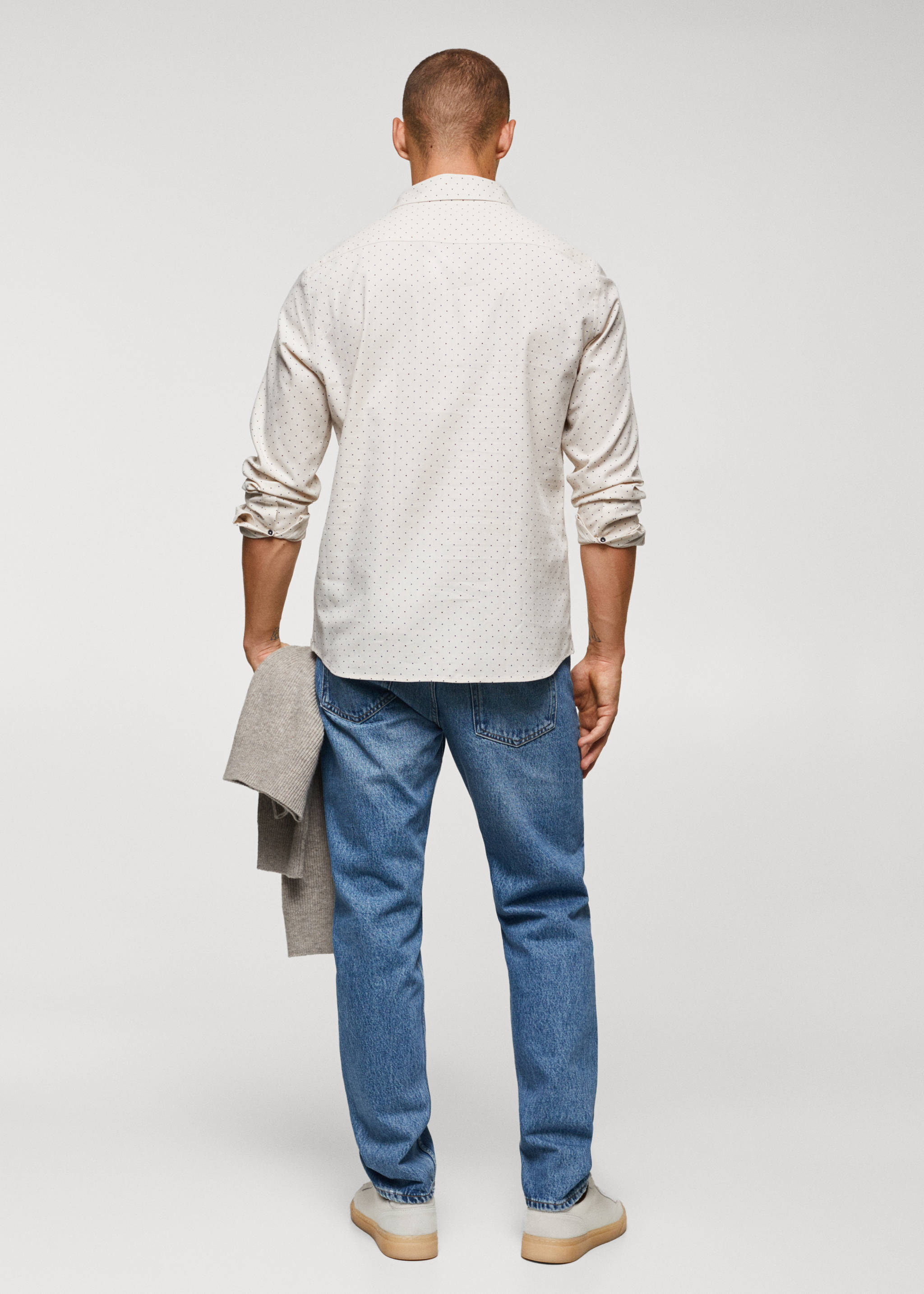 100% cotton printed shirt - Reverse of the article