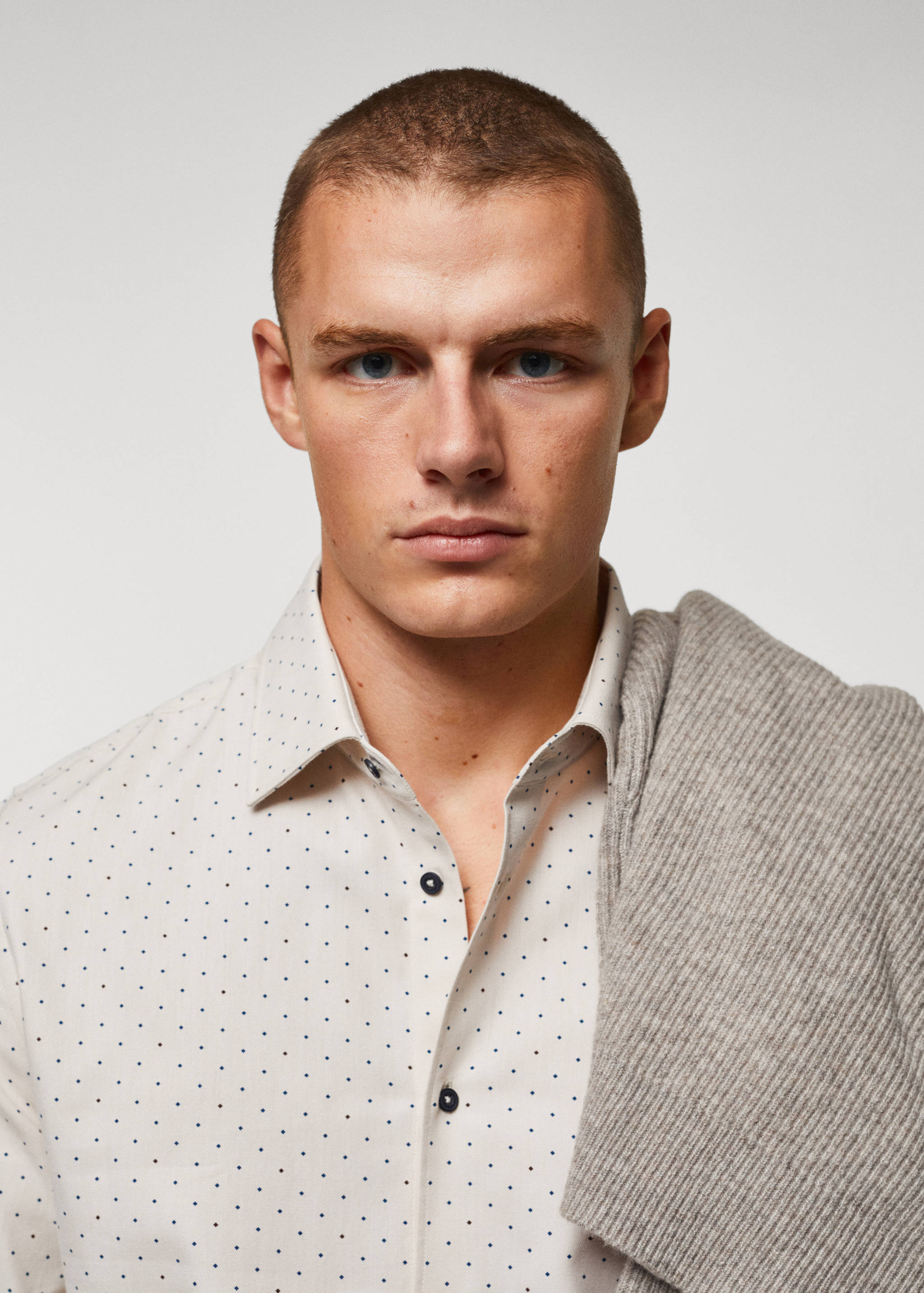 100% cotton printed shirt - Details of the article 1