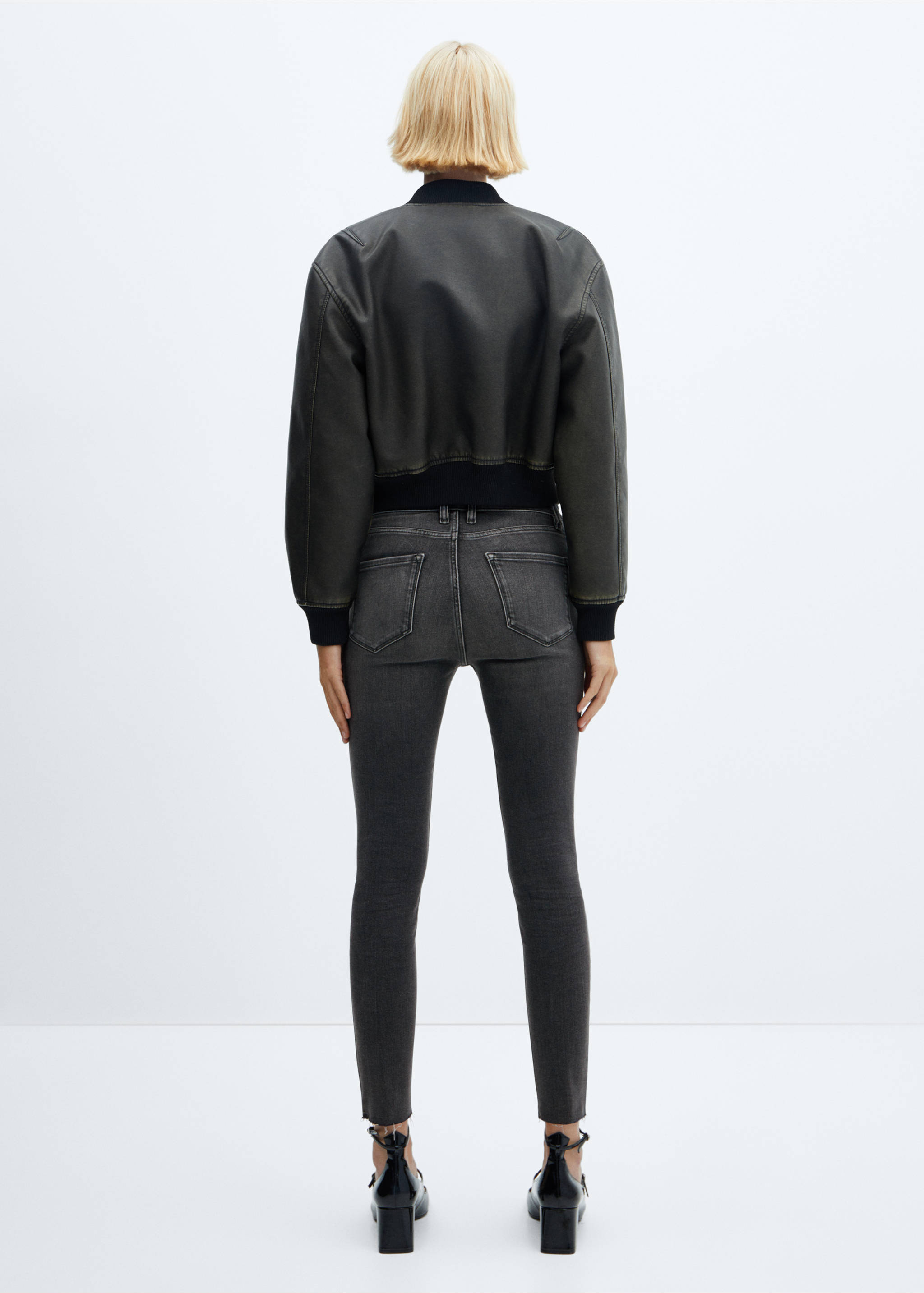 Jeans skinny cropped - Baksiden av artikkelen, Grå. Ref: 57085957-00.