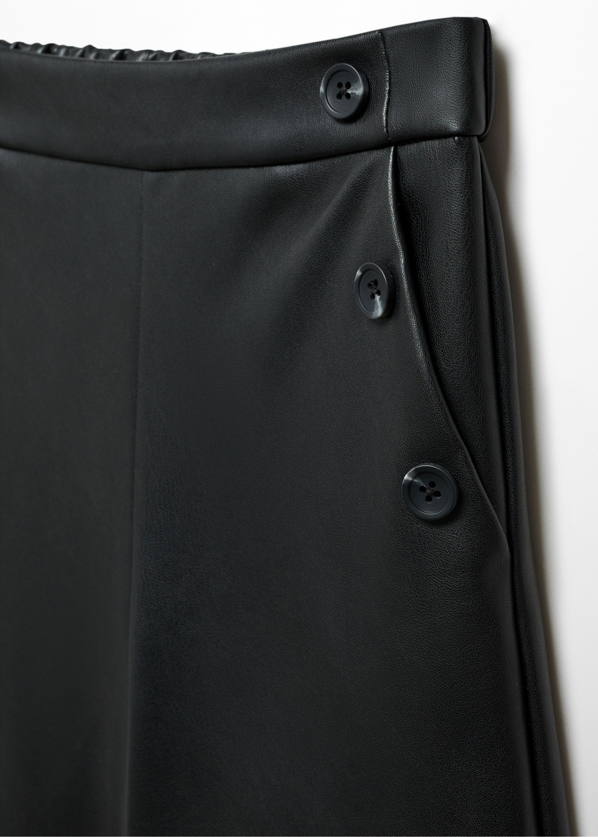 Leather-effect trousers - Details of the article 8