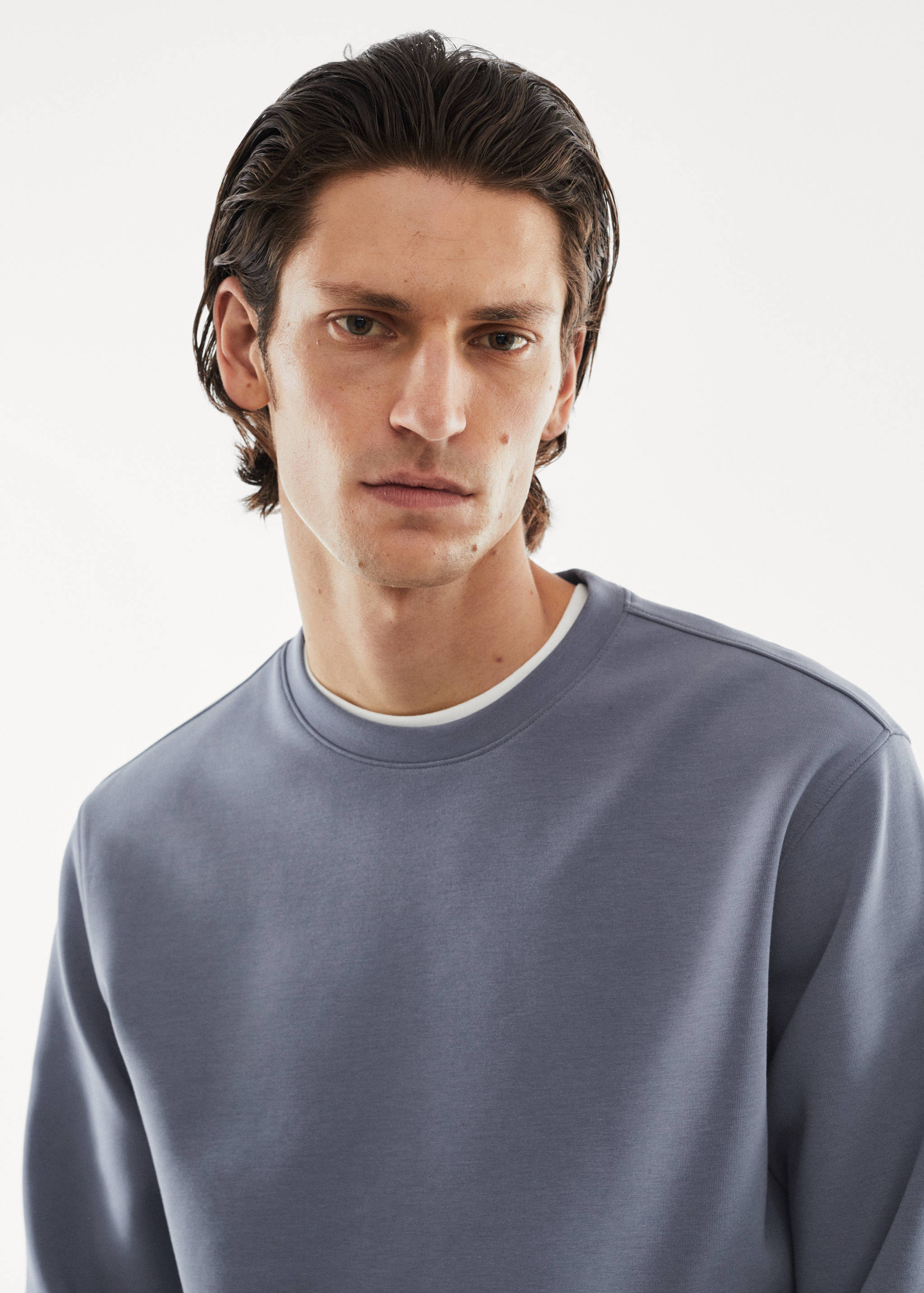 Breathable recycled fabric sweatshirt - Details of the article 1
