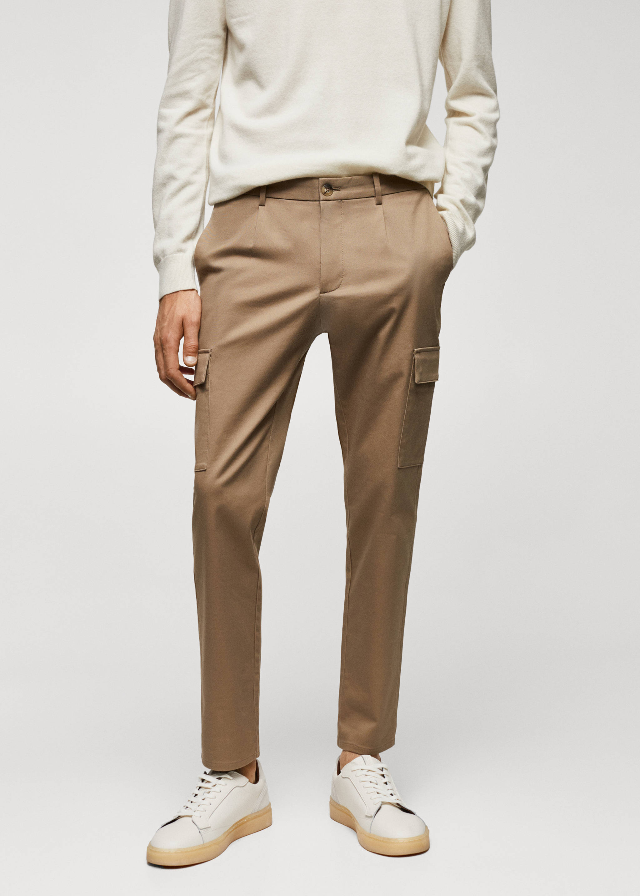 Slim-fit cotton cargo trousers - Medium plane
