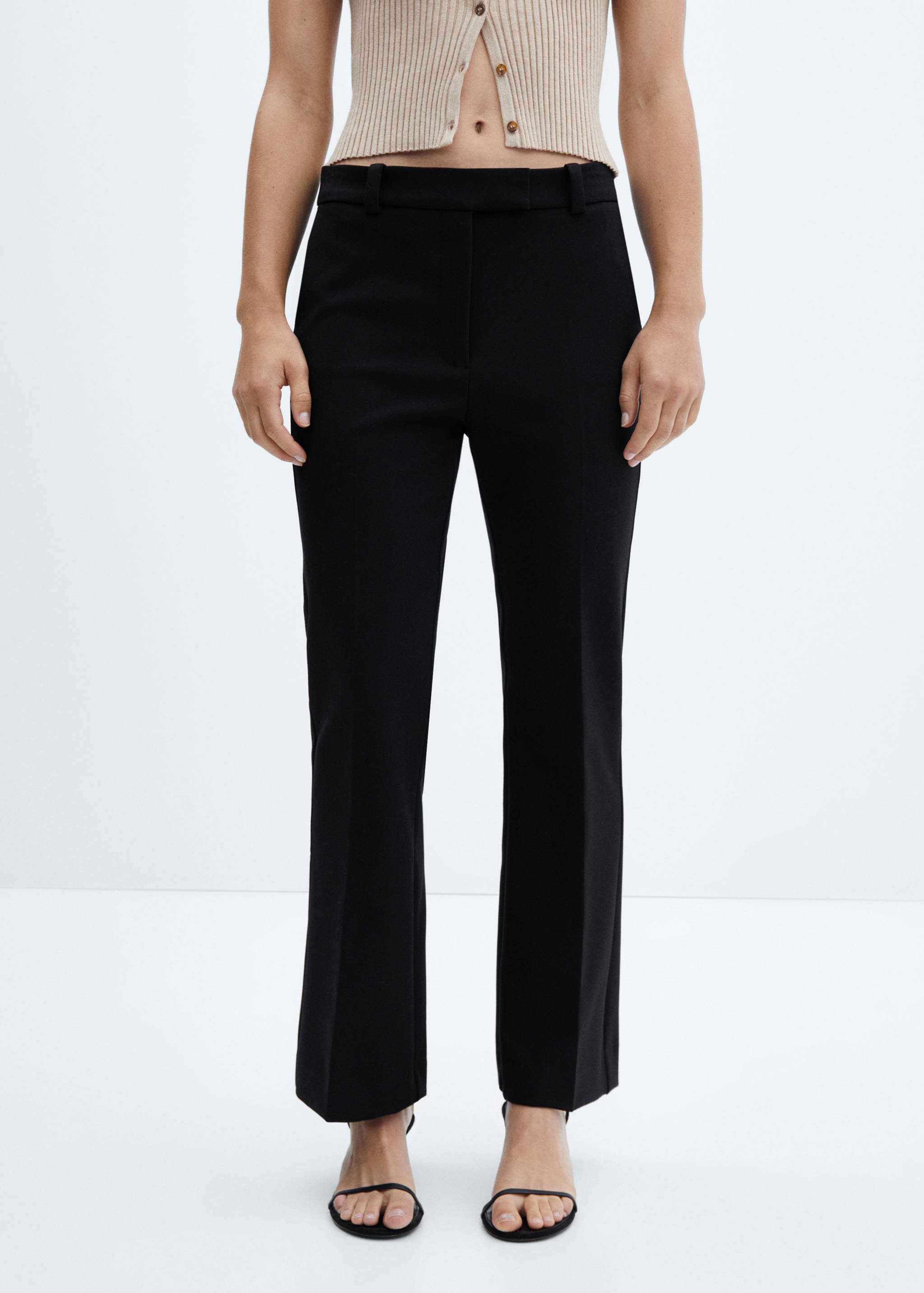 Pantalon évasé crop - Plan moyen