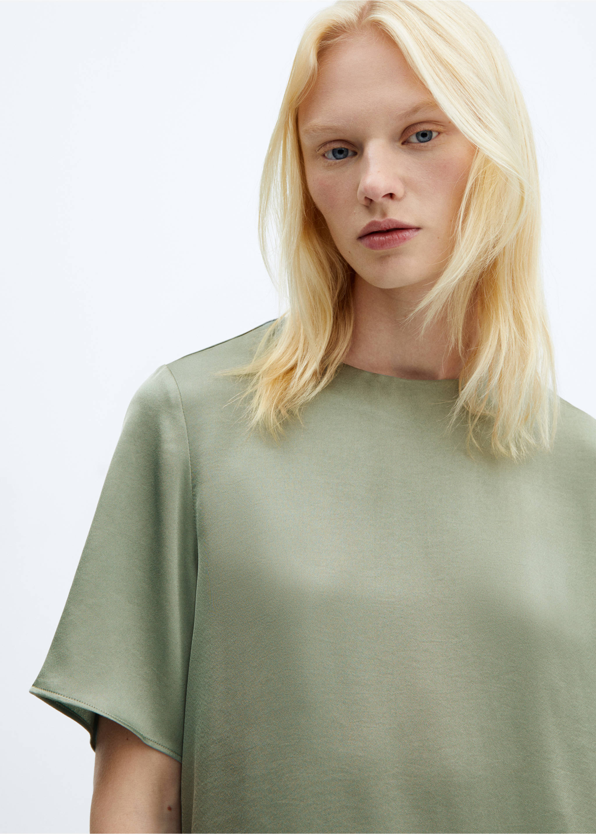Satin blouse - Details of the article 1, Pastel Green. Ref: 57085976-00.