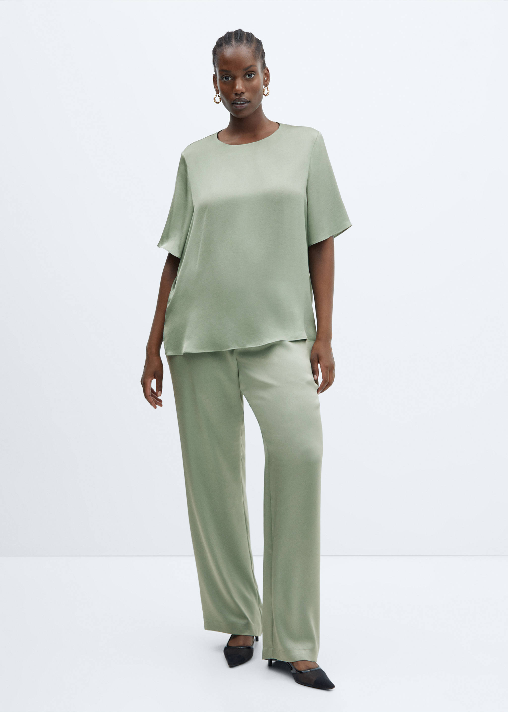Satin blouse - Details of the article 3, Pastel Green. Ref: 57085976-00.