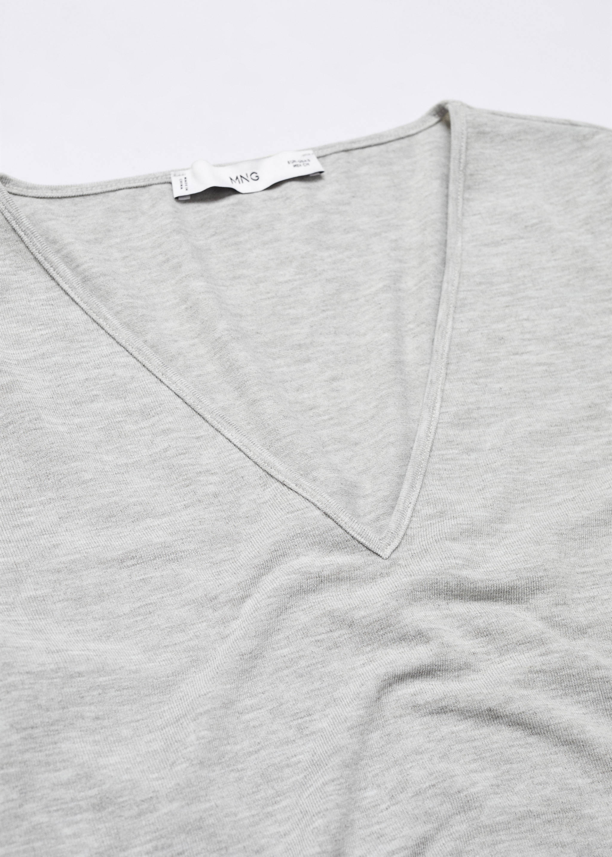 V-neck T-shirt - Details of the article 8