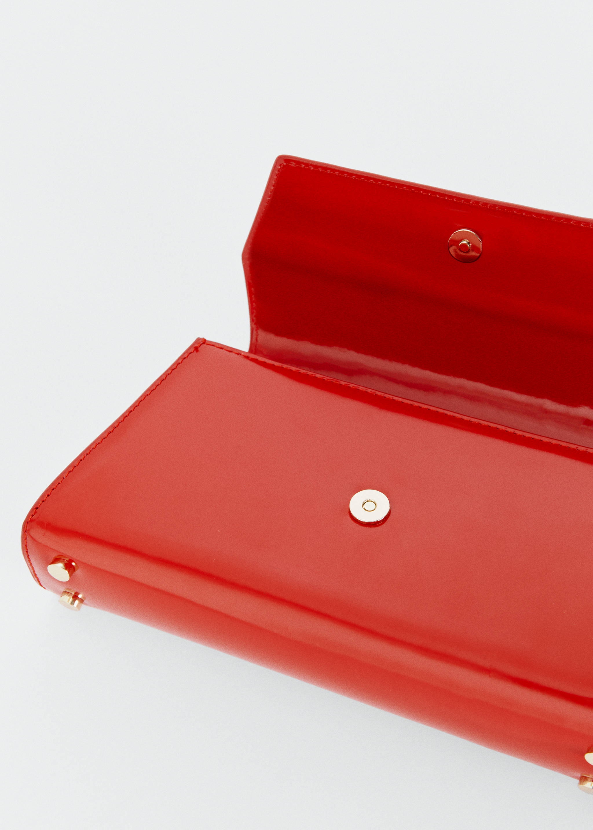 Carteira de pele de verniz - Pormenor do artigo 2