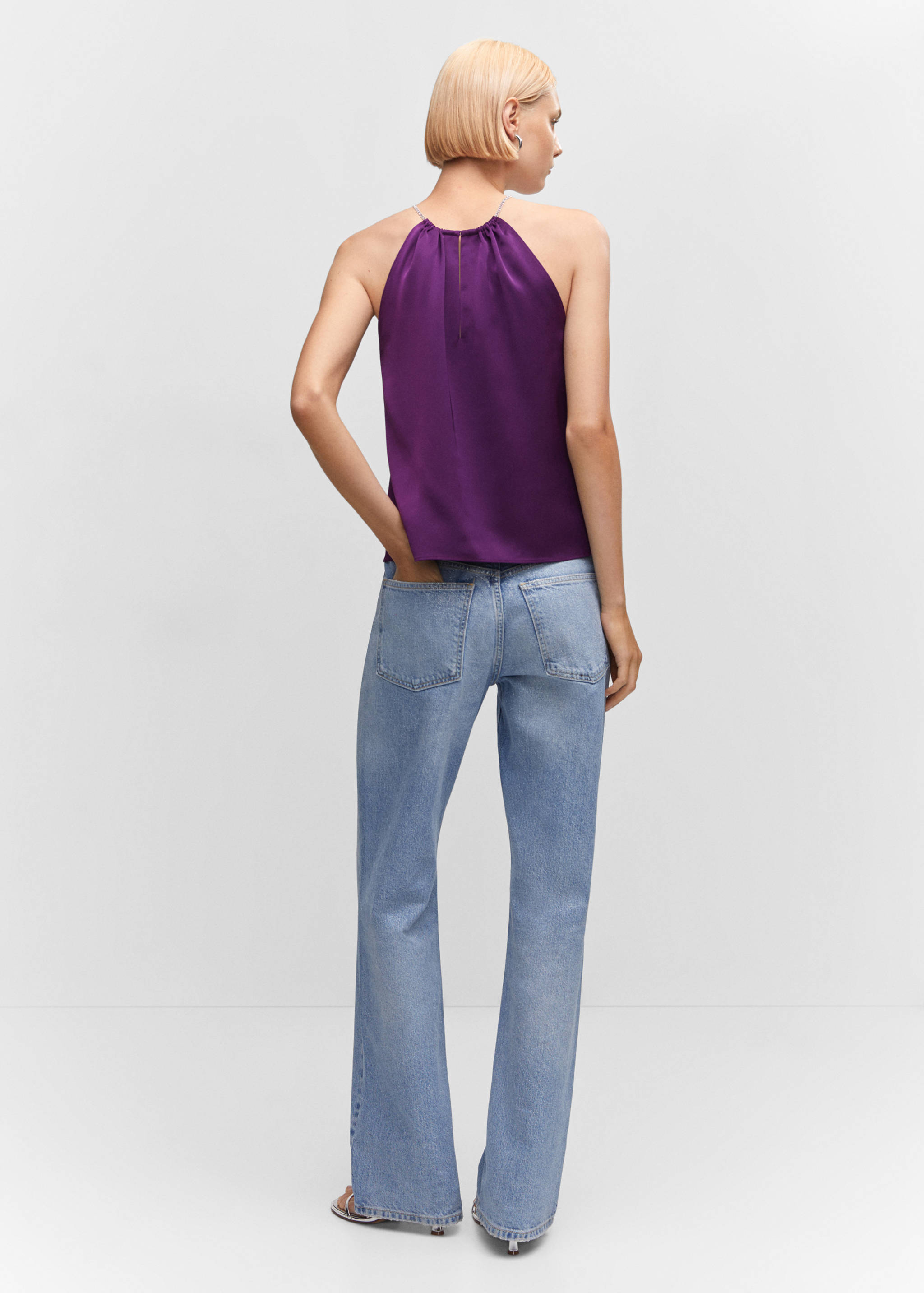 Neckholder-Top mit Strassdetail - Rückseite des Artikels