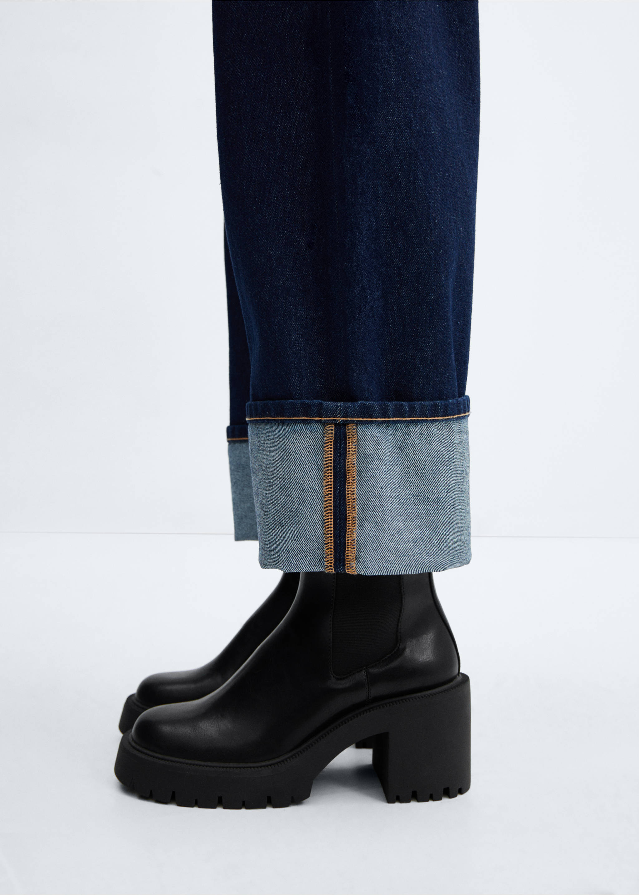 Track sole Chelsea boots - Details of the article 9, Black. Ref: 57087723-00.