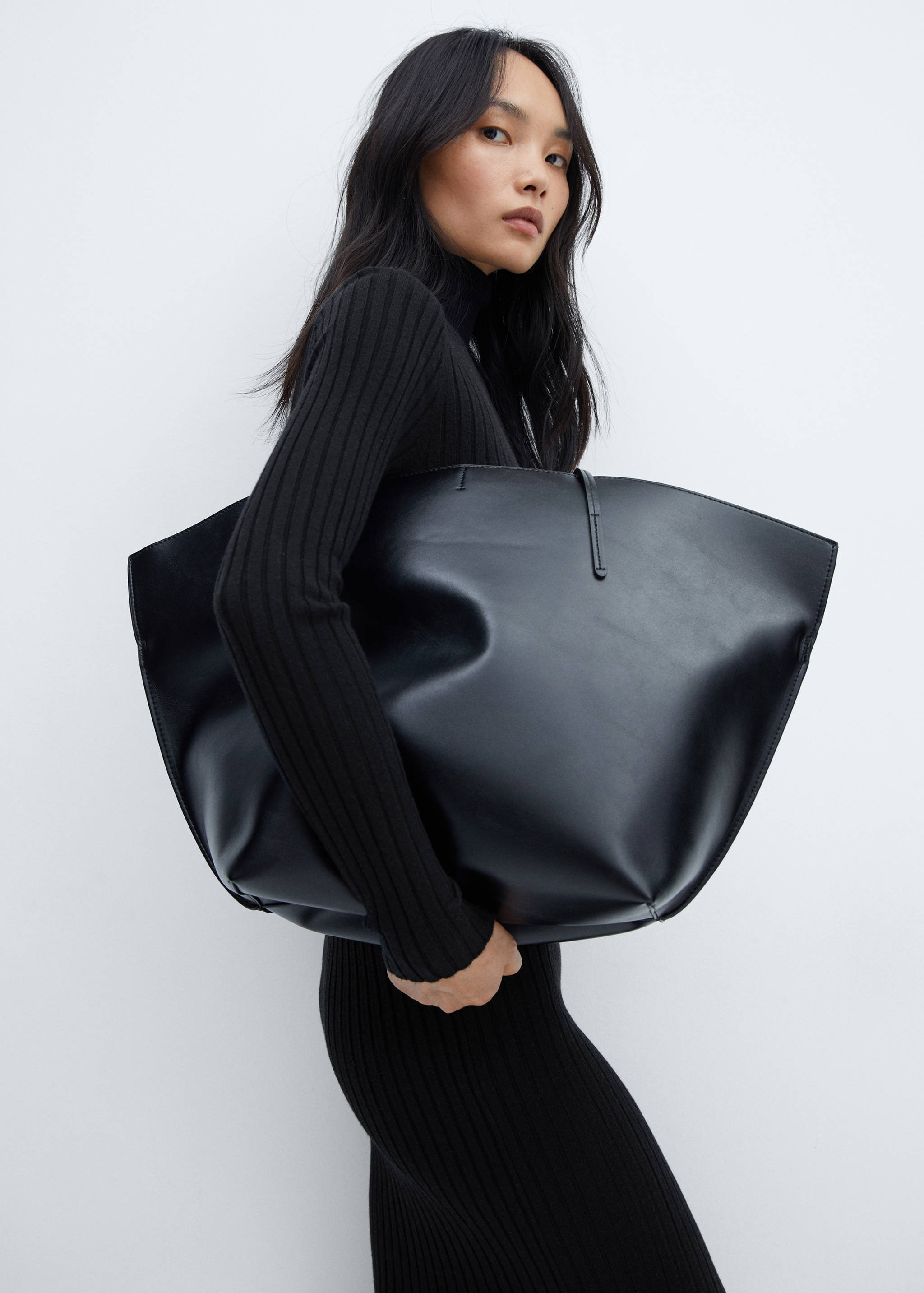 Φόρεμα μίντι ribbed ψηλός λαιμός - Λεπτομέρεια του προϊόντος 2