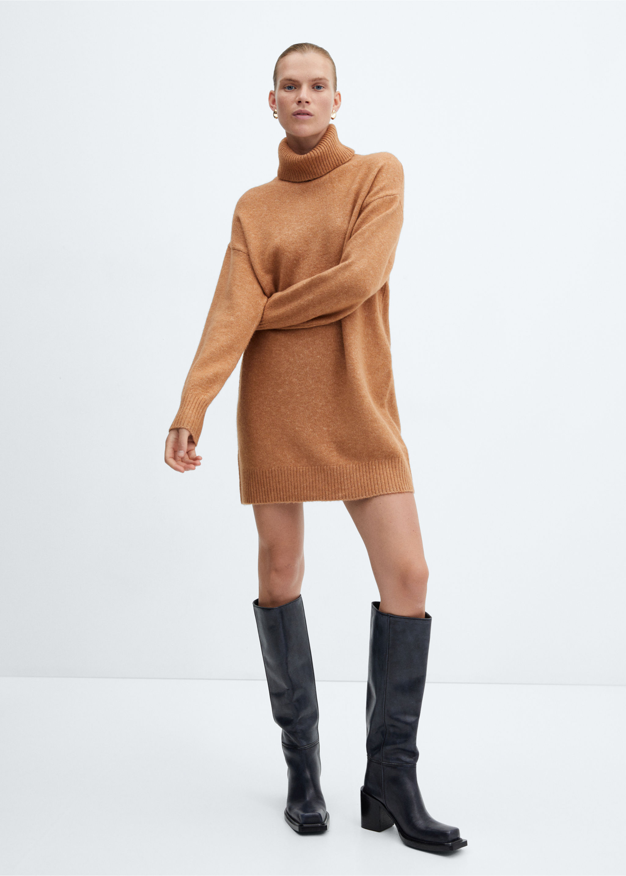 Turtle neck knit dress - General plane