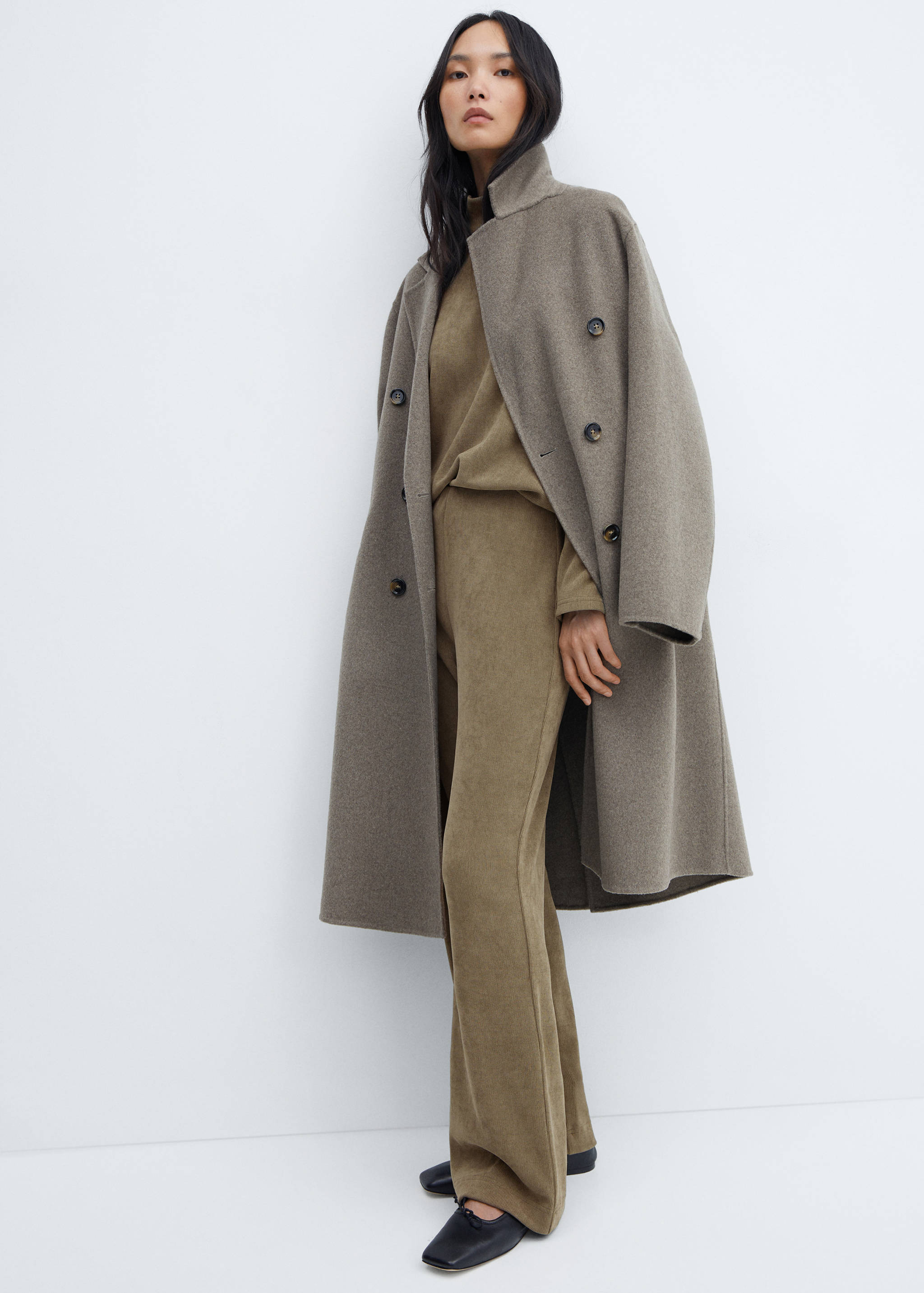 Corduroy trousers with elastic waist - Details of the article 2
