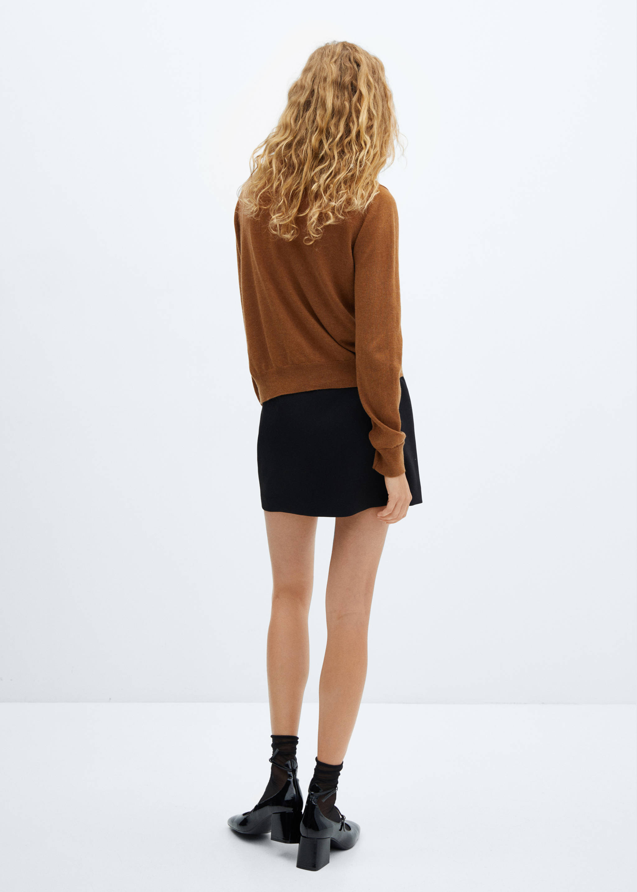 V-neck knitted cardigan - Reverse of the article