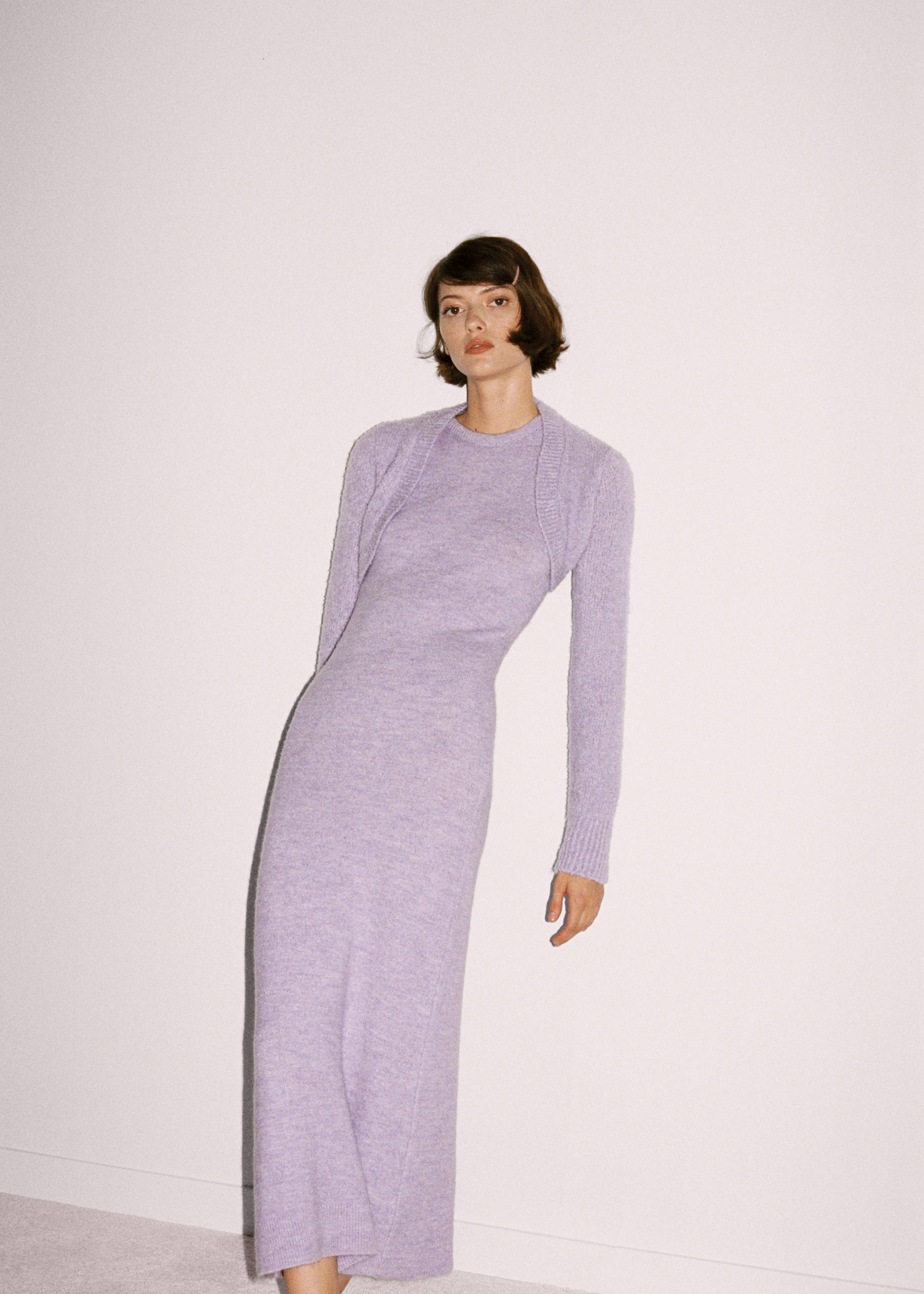 Knitted cropped cardigan - Details of the article 7, Light/Pastel Purple. Ref: 57087753-00.