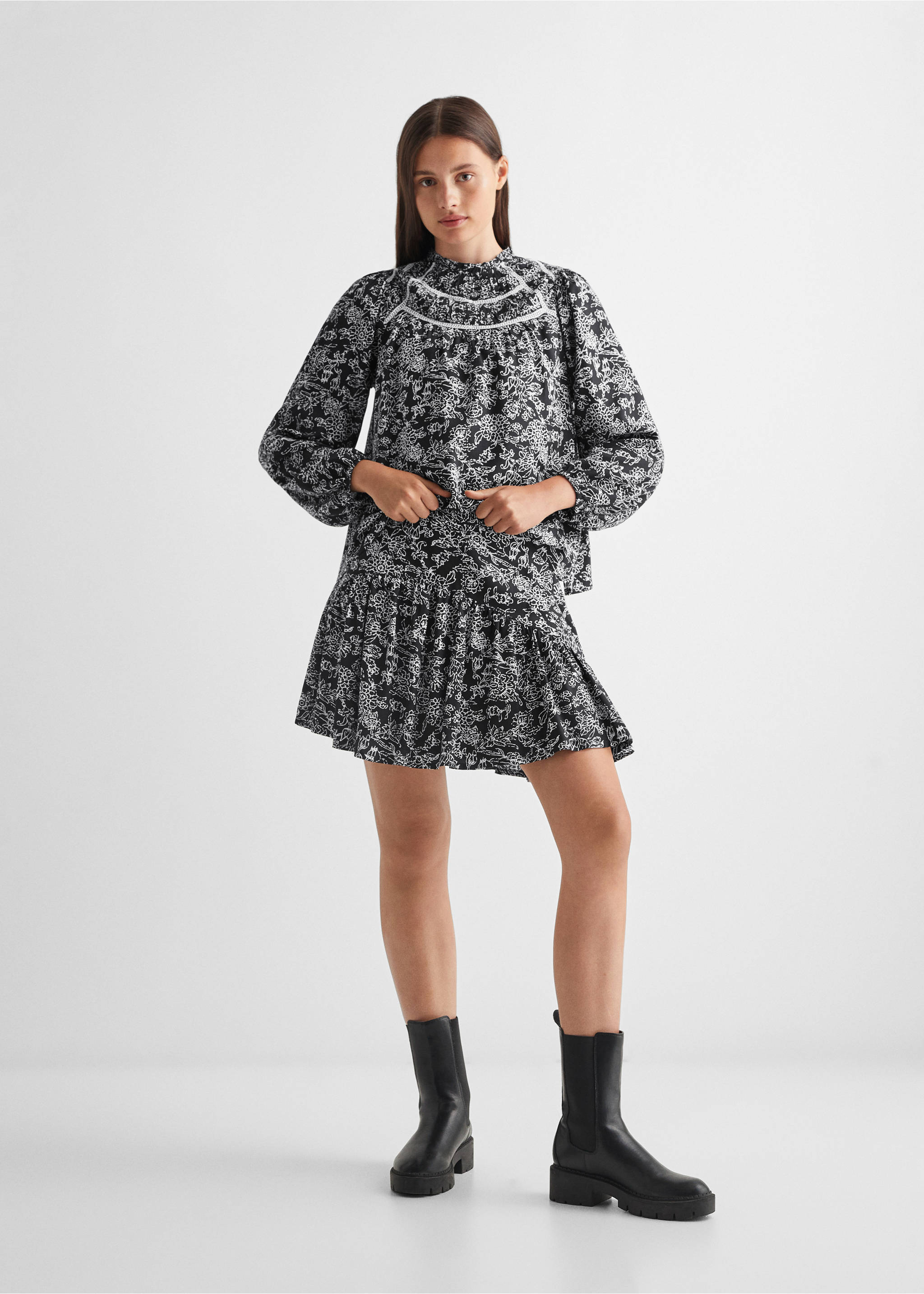 Bluse med trykk - Artikkeldetalj 2, Svart. Ref: 57087898-00.