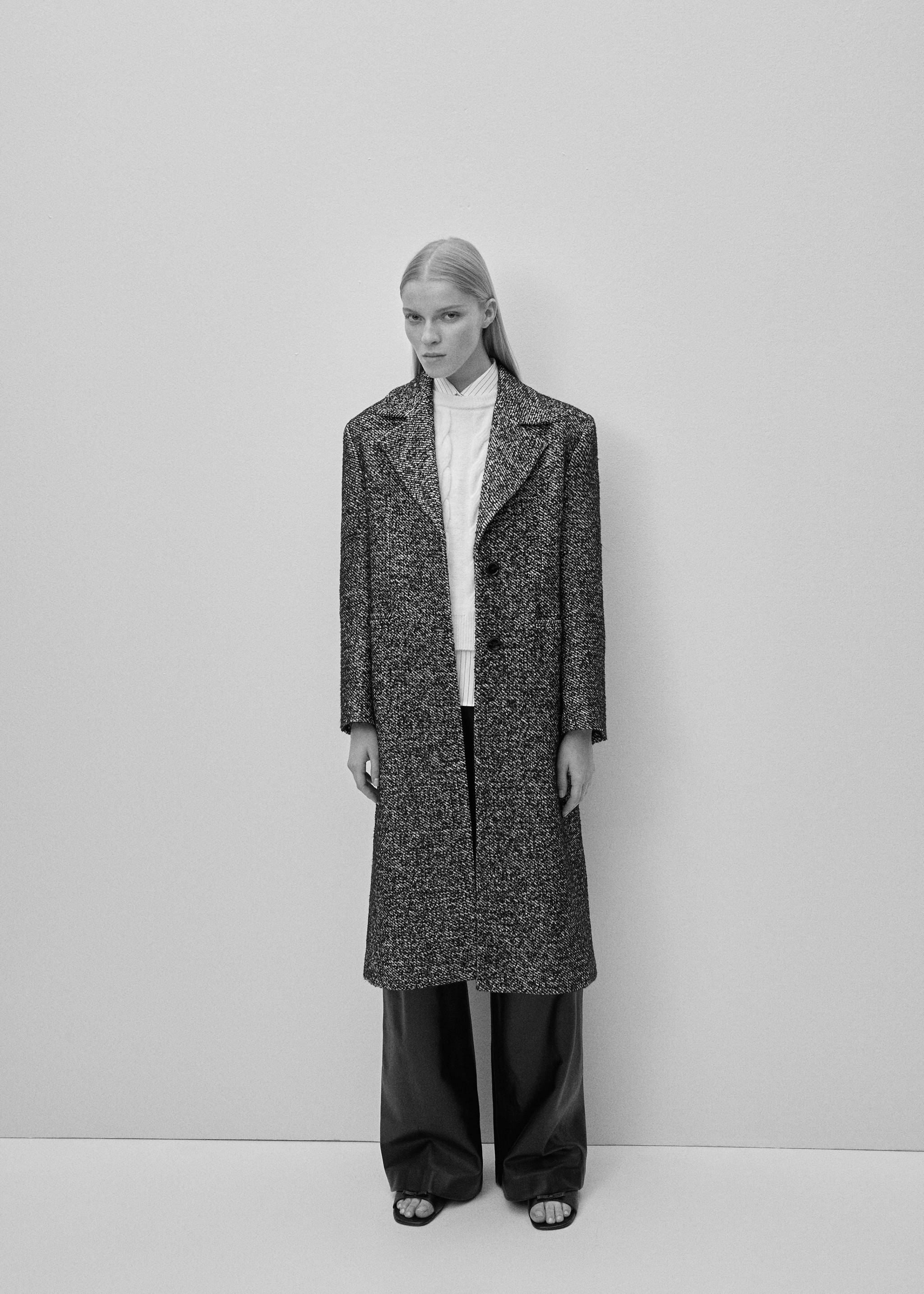Long marbled coat - Details of the article 9, Off White. Ref: 57088277-00.