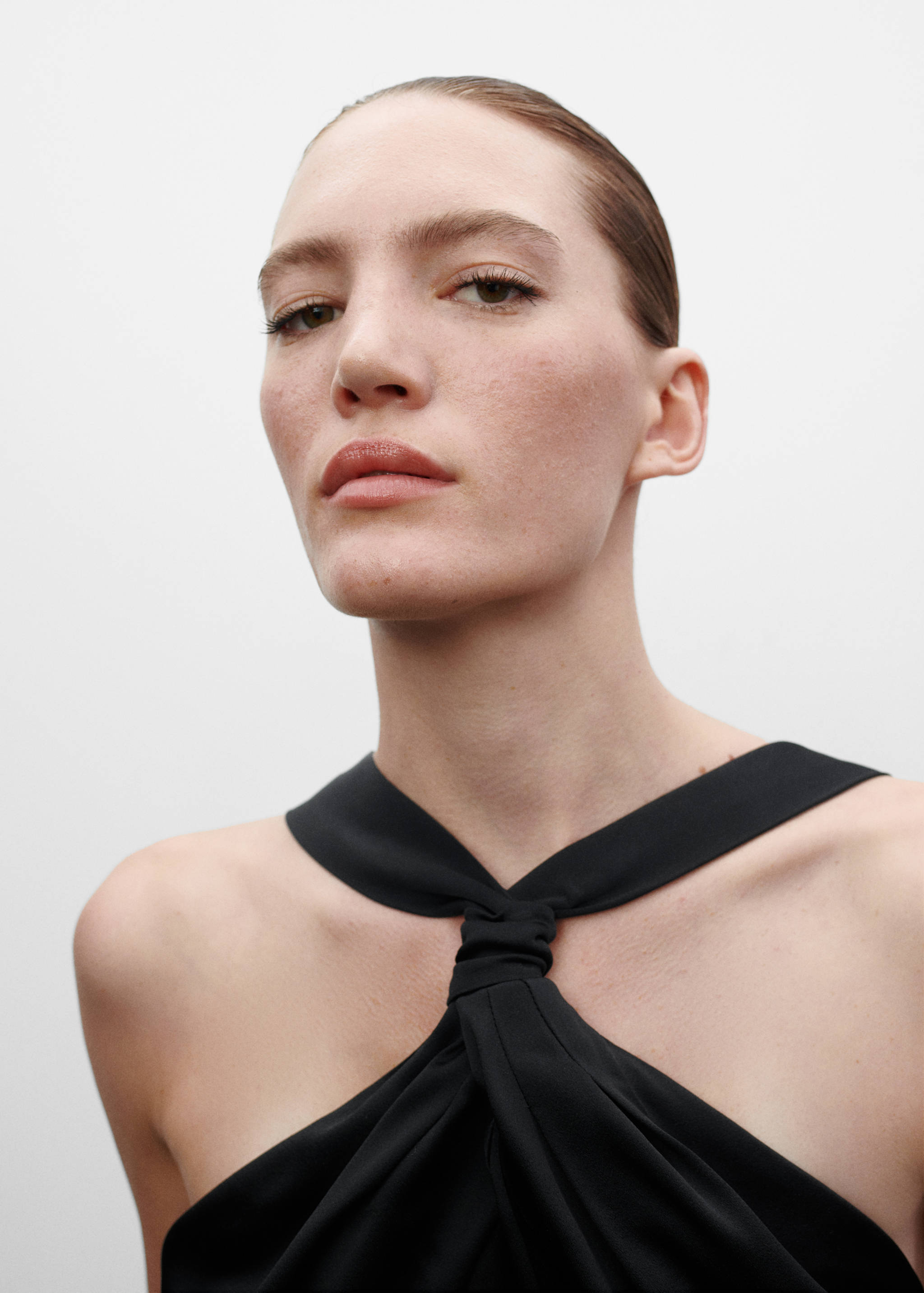 Robe satinée nœud - Détail de l'article 1