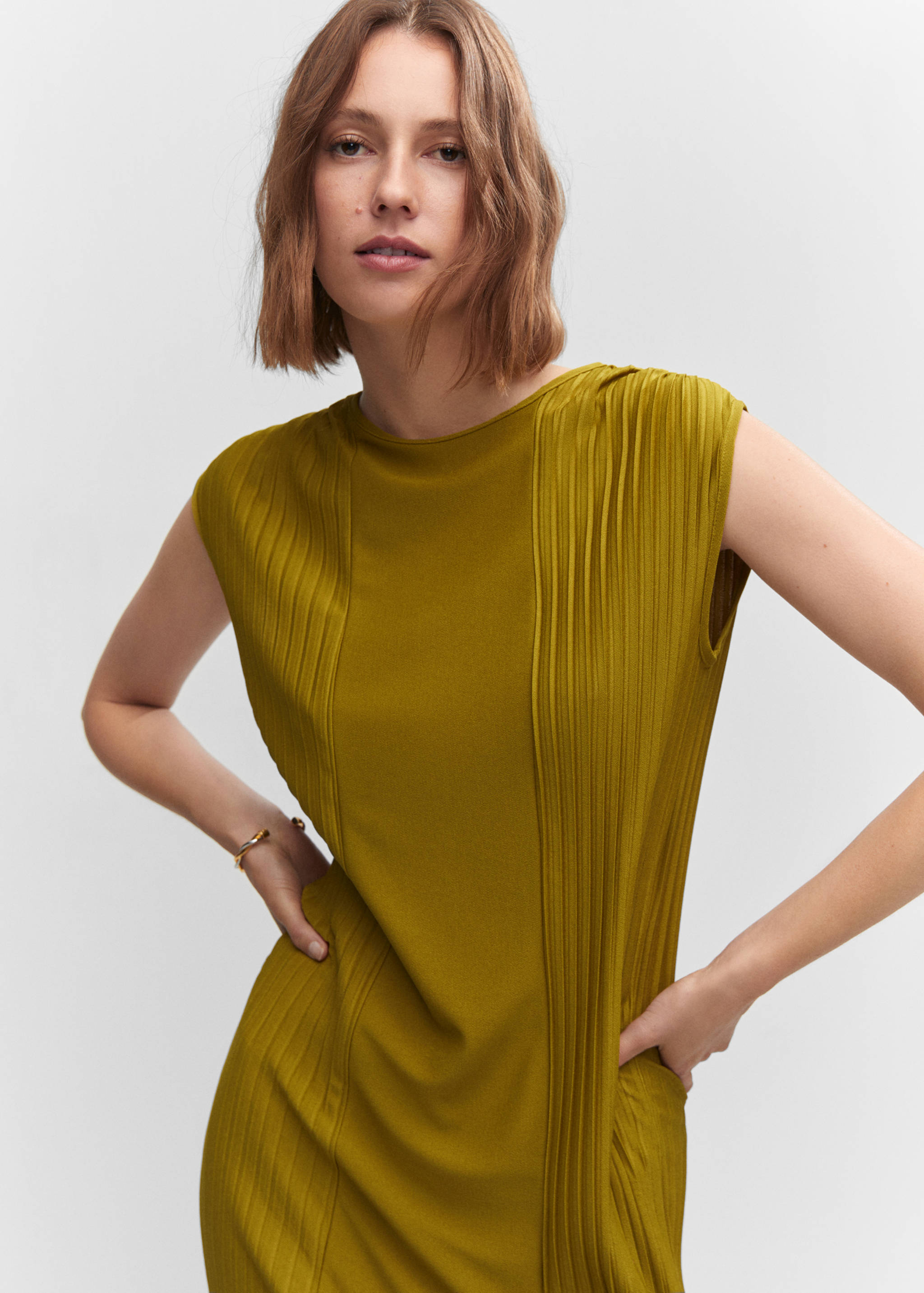 Pleated detail dress - Details of the article 1