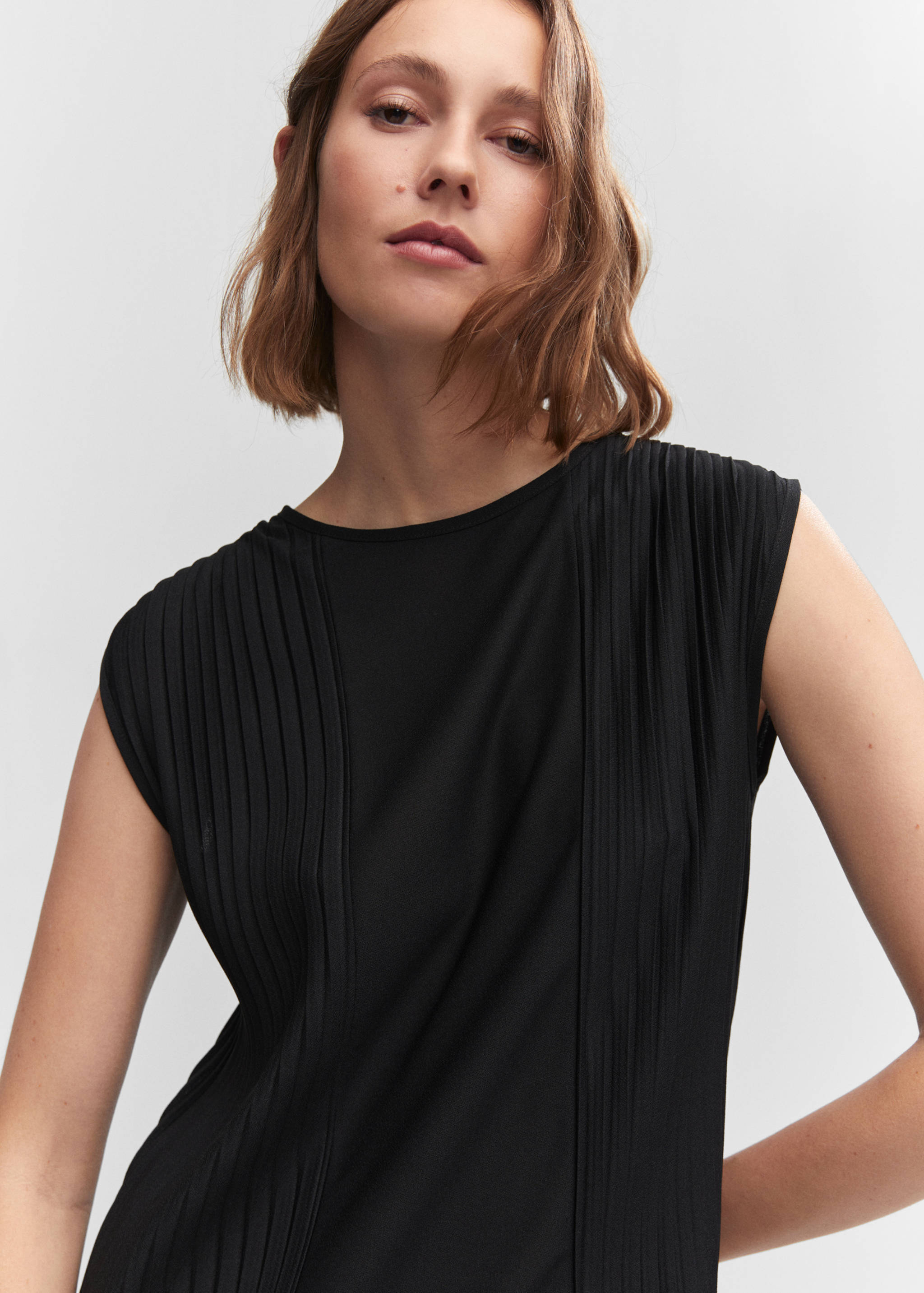 Pleated detail dress - Details of the article 1