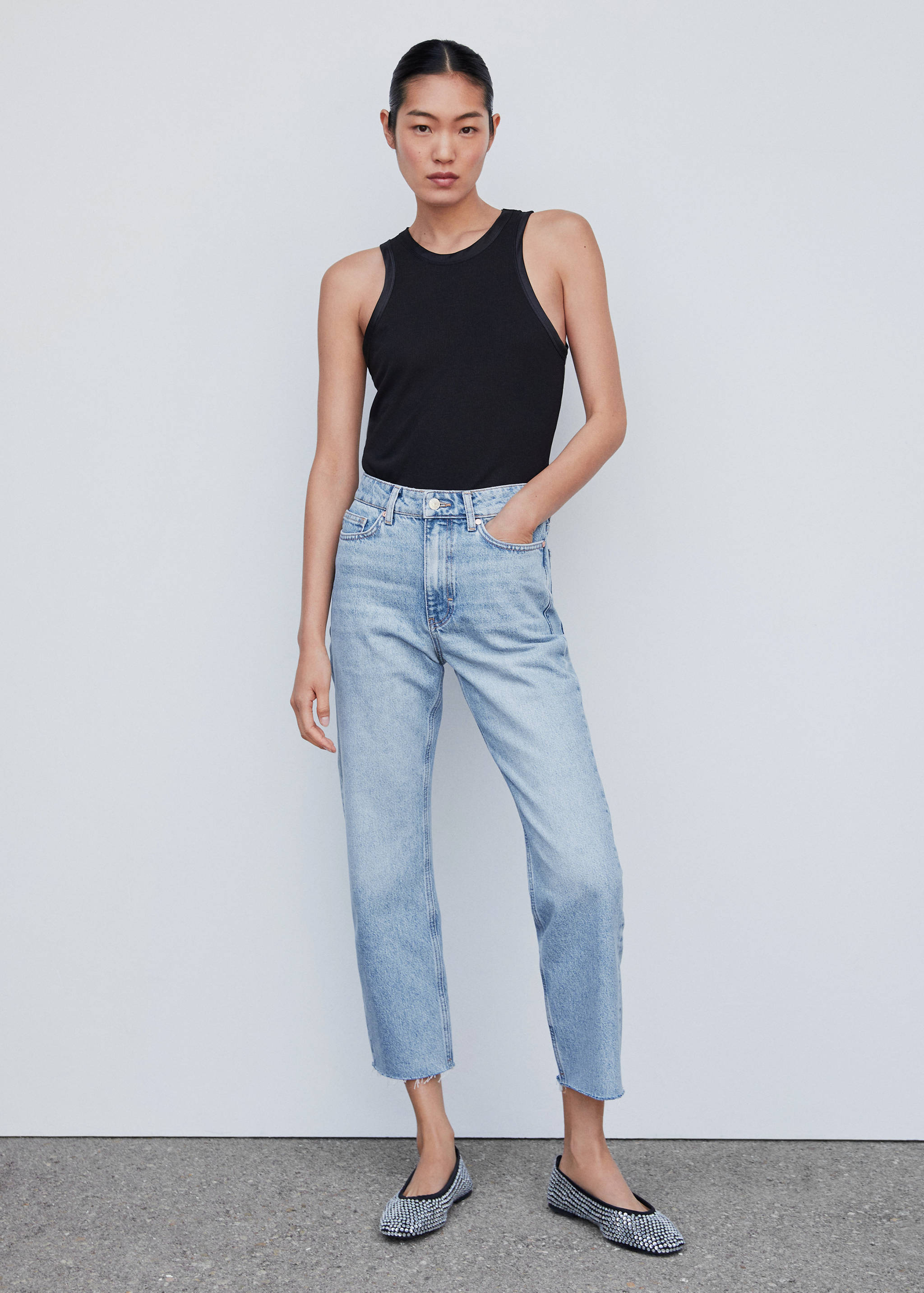 High waist straight jeans - General plane