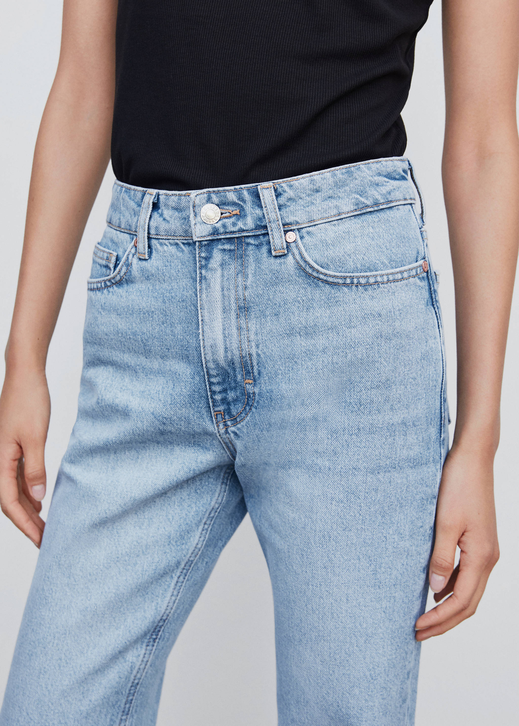 High waist straight jeans - Details of the article 2
