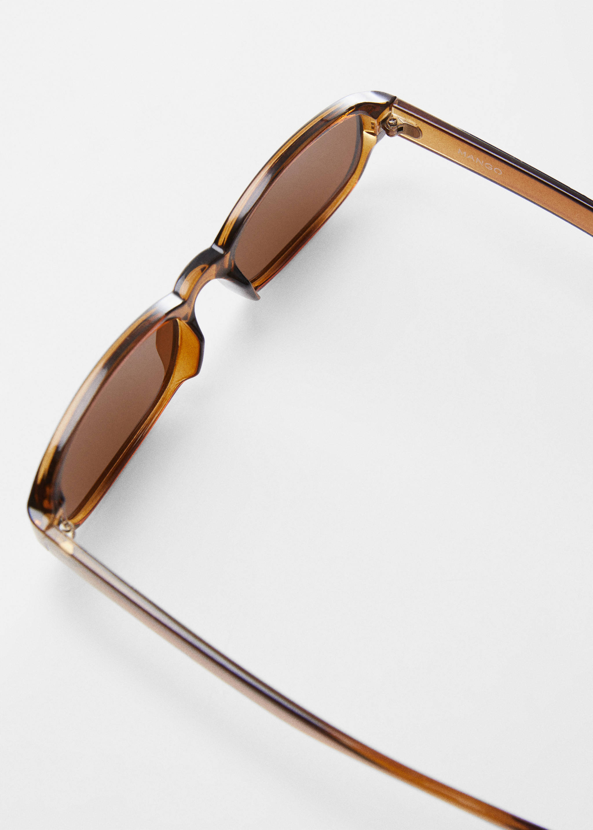 Retro sunglasses - Details of the article 1