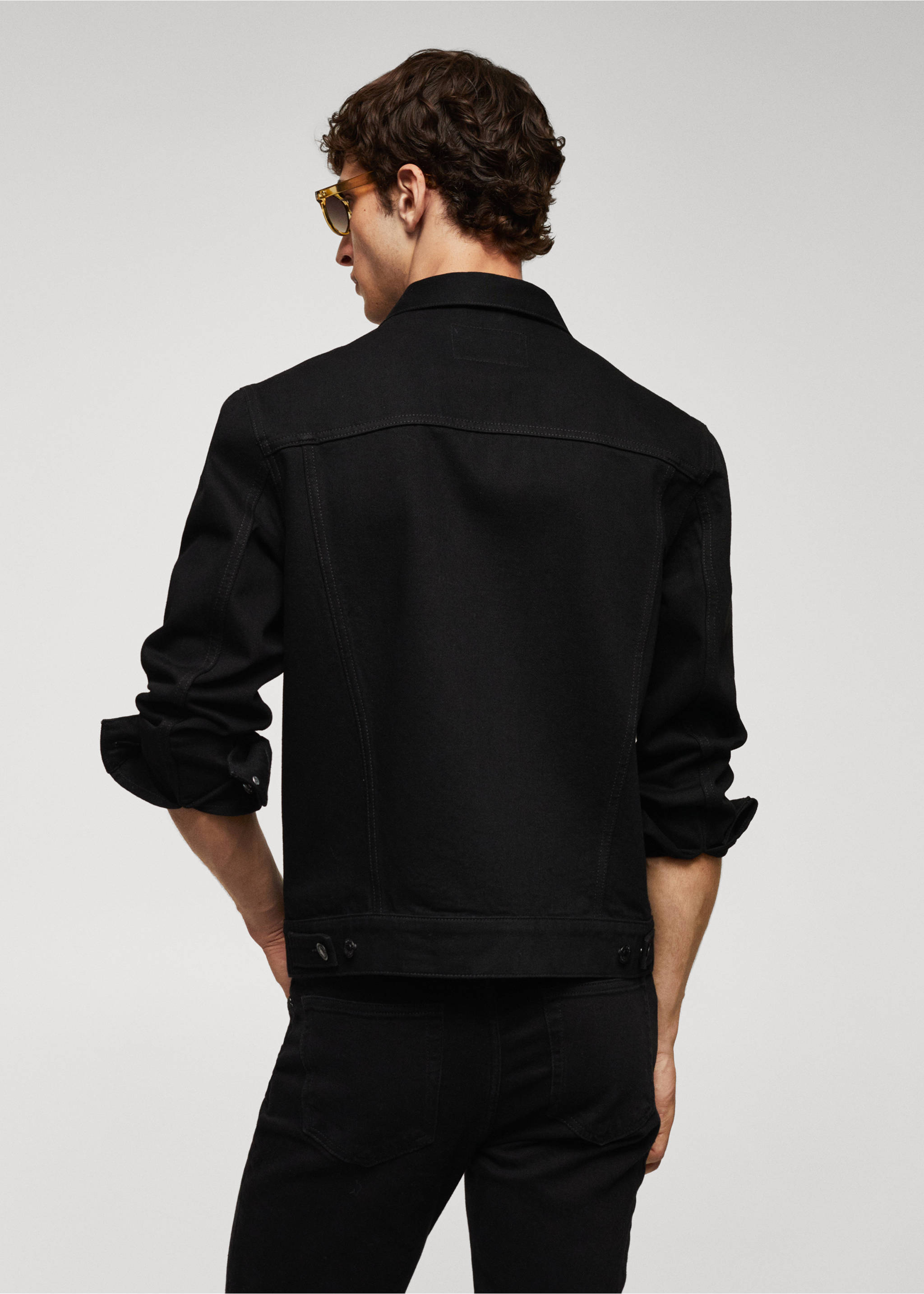 Blouson en jean essentiel - Verso de l’article, Black denim. Ref: 57092517-00.
