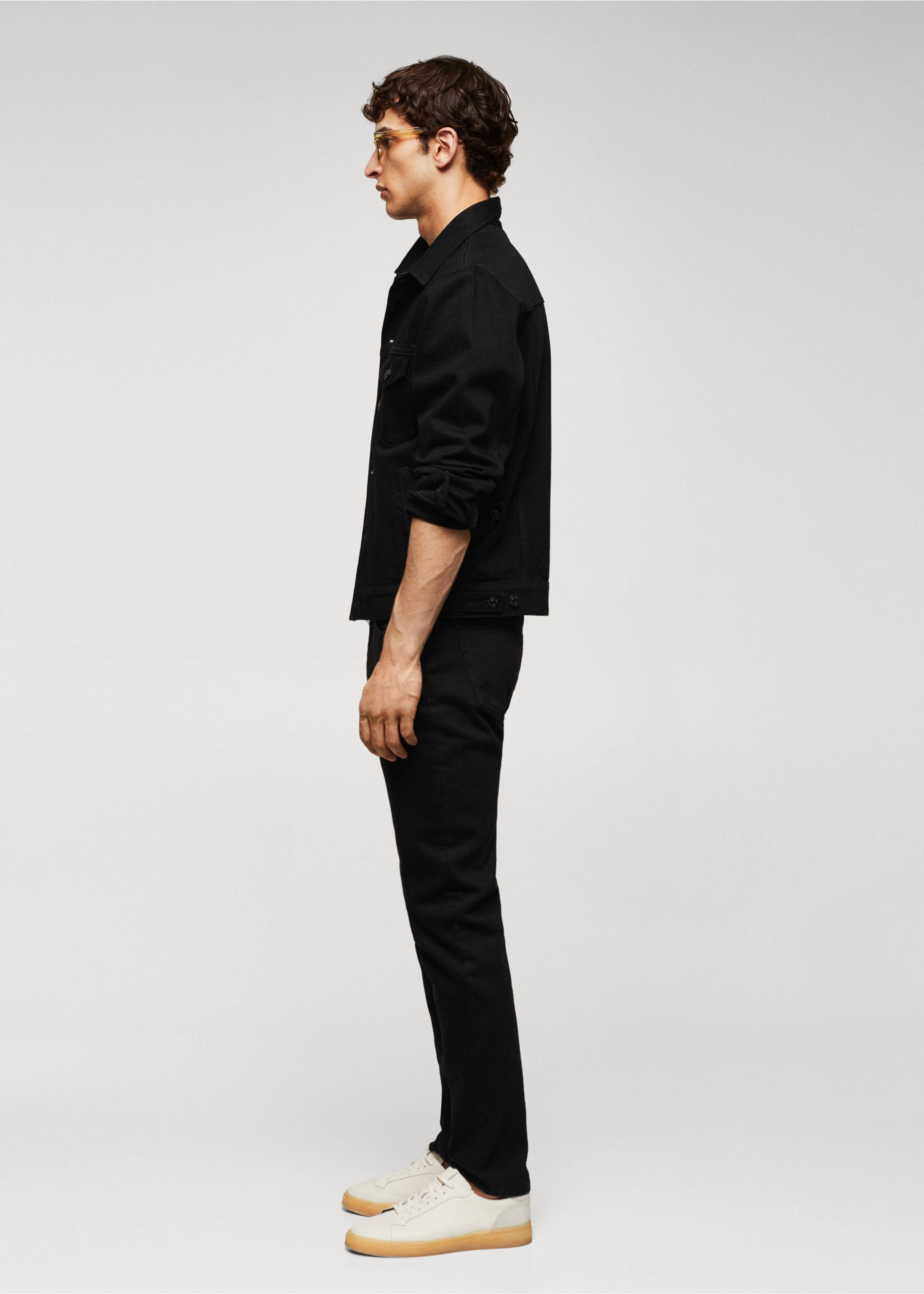 Blouson en jean essentiel - Détail de l'article 2, Black denim. Ref: 57092517-00.