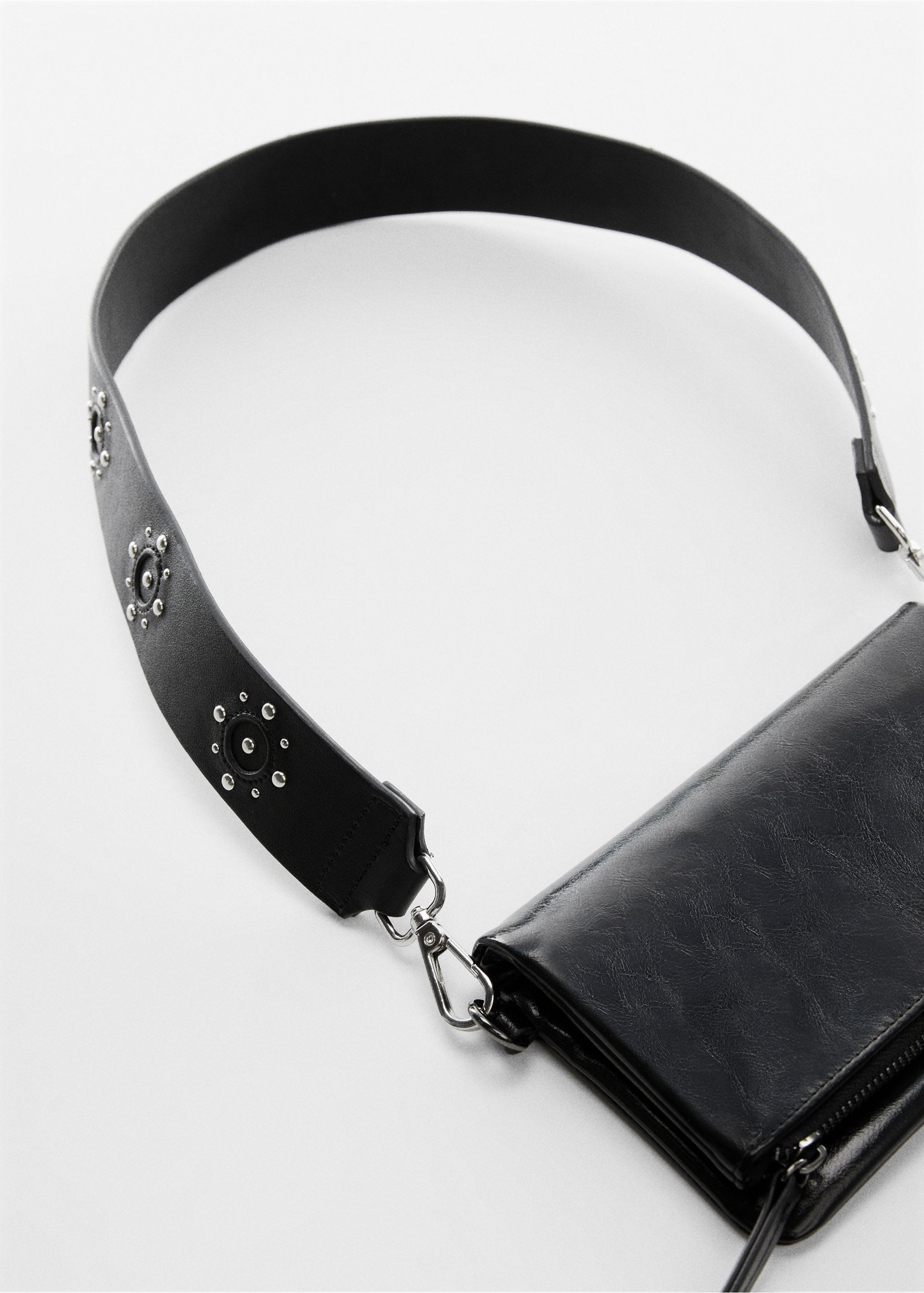 Leather-effect bag strap - Details of the article 1