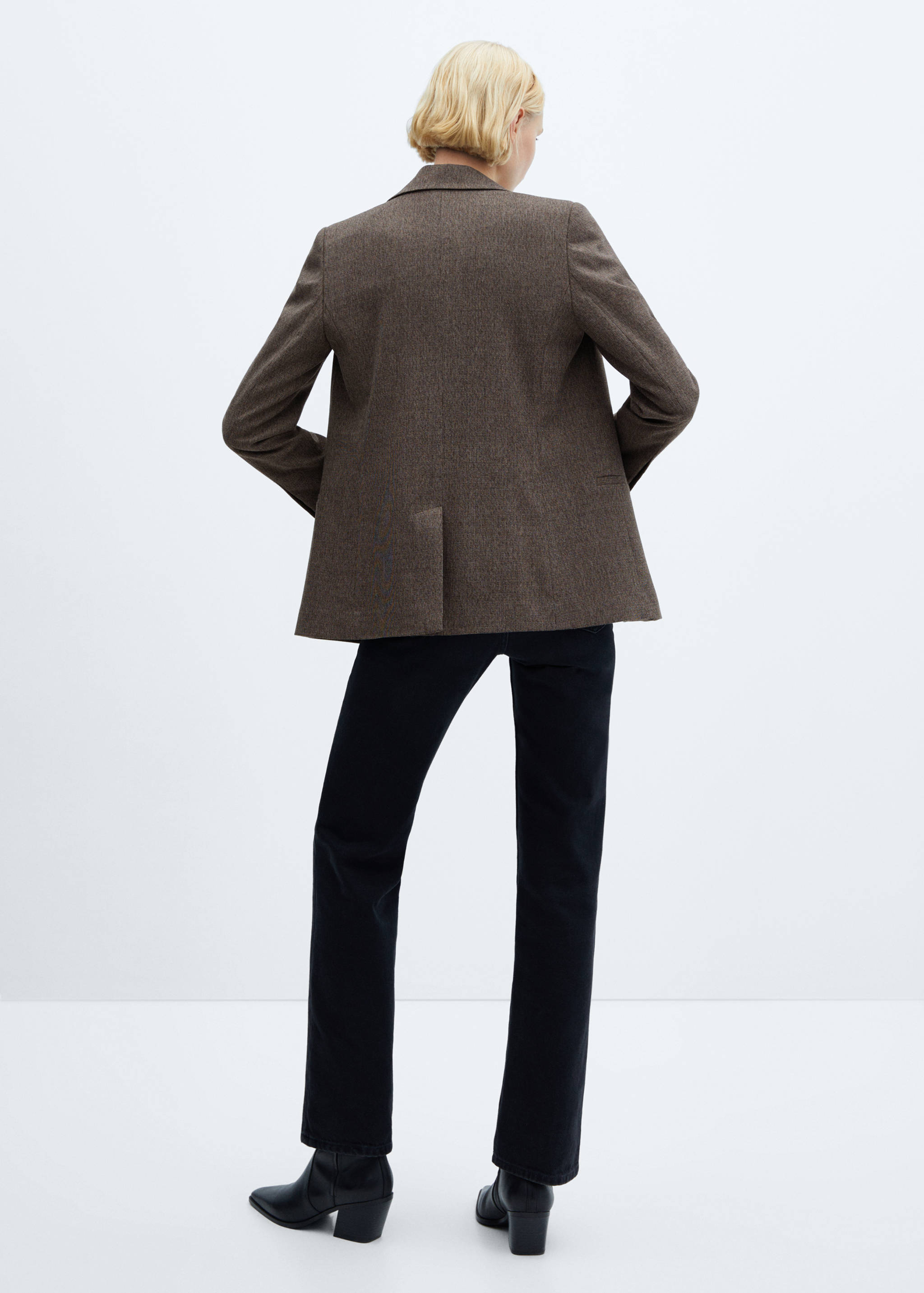 Double-breasted blazer with button - Reverse of the article