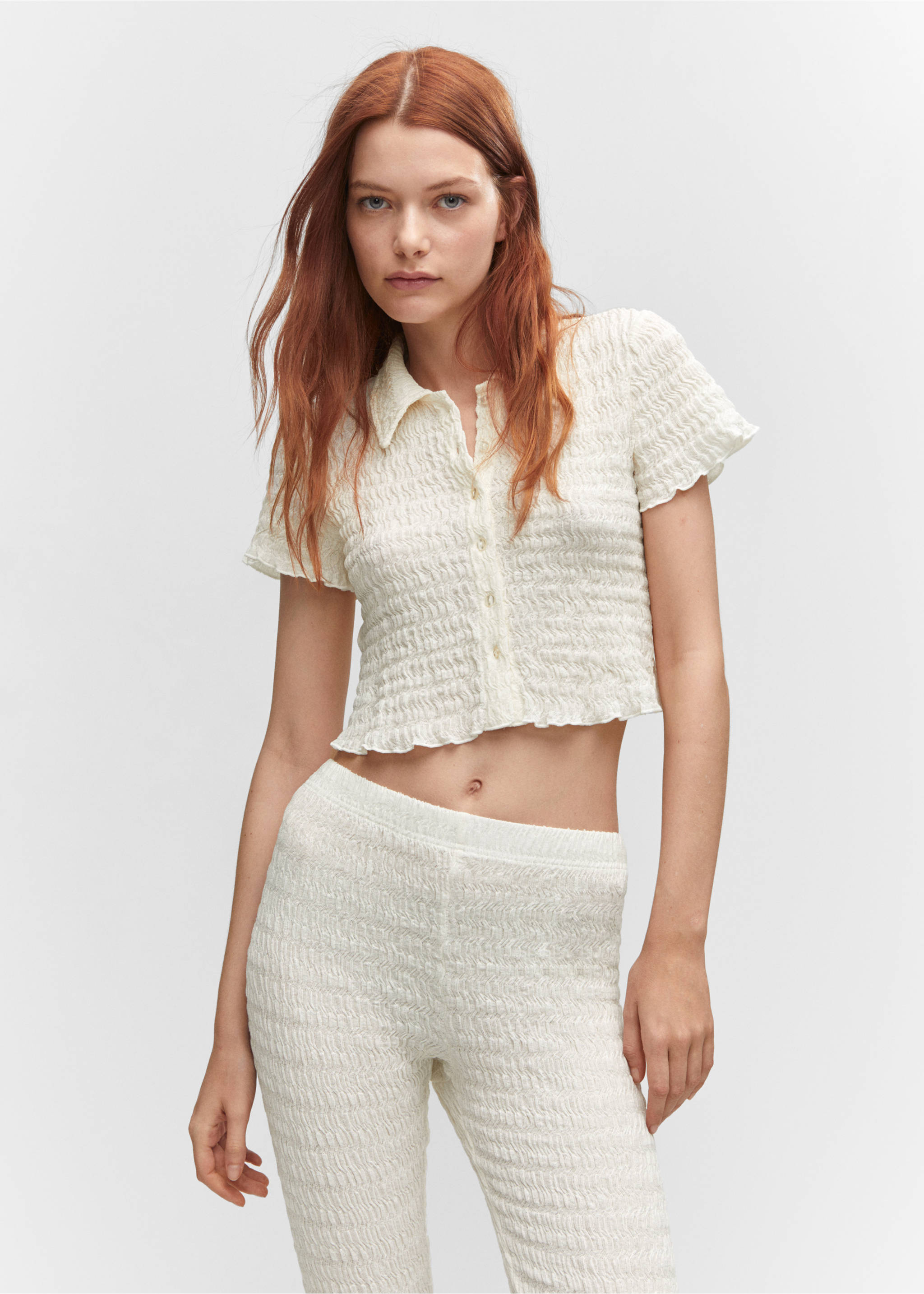 Flared textured trousers - Medium plane, Ecru. Ref: 57094013-00.