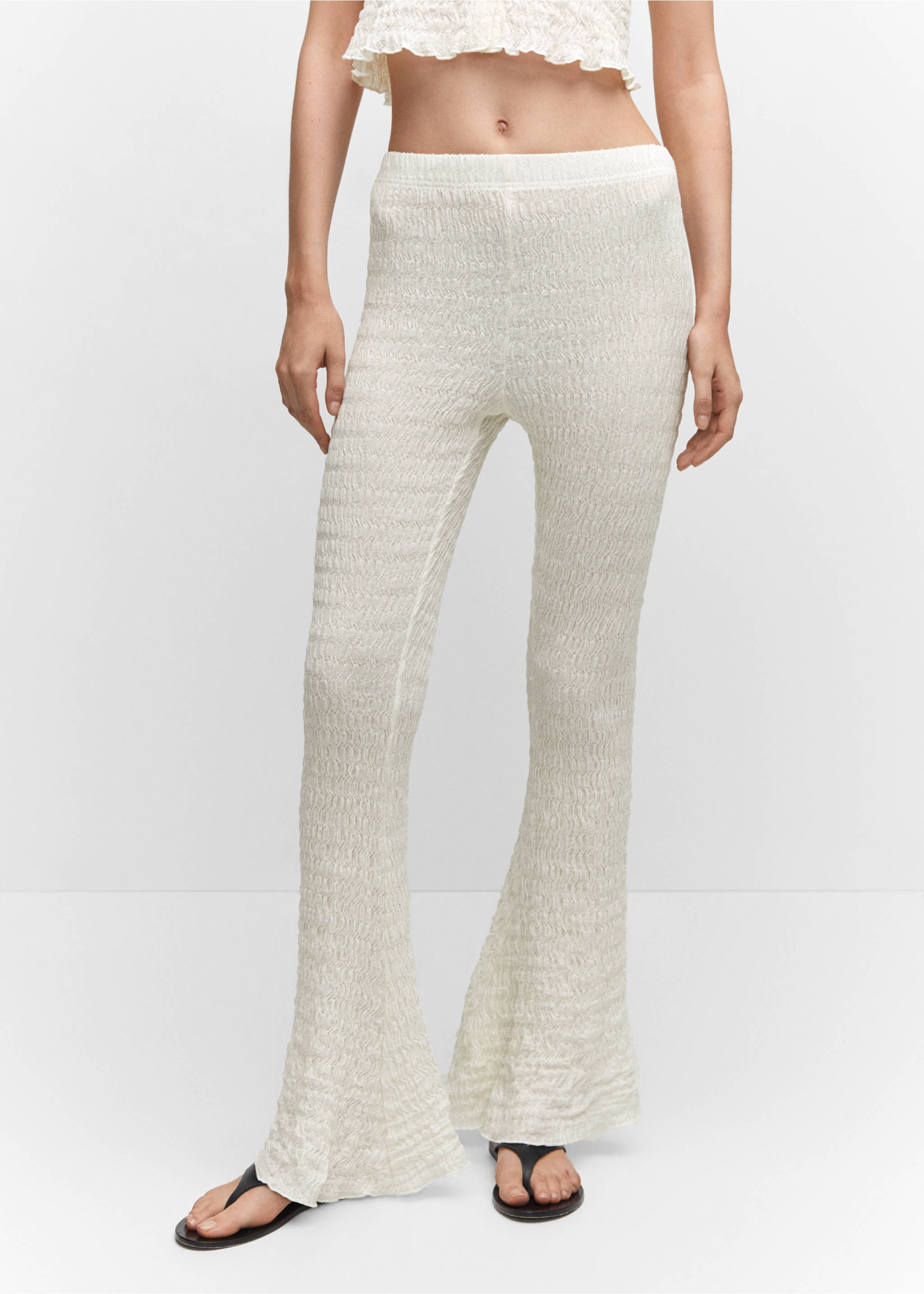 Flared textured trousers - Details of the article 6, Ecru. Ref: 57094013-00.
