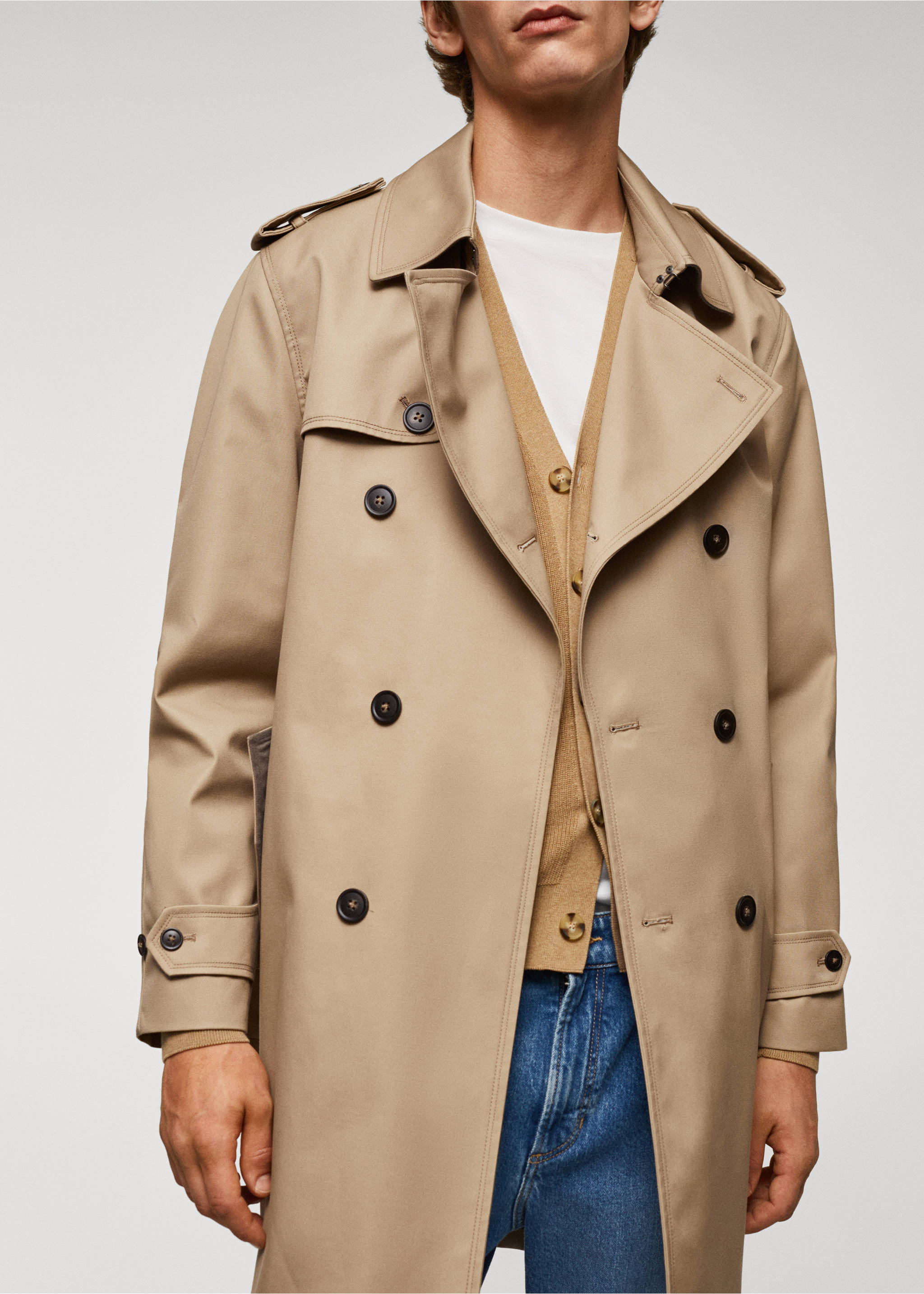 Classic water-repellent trench coat - Details of the article 4, Medium Brown. Ref: 57094384-00.