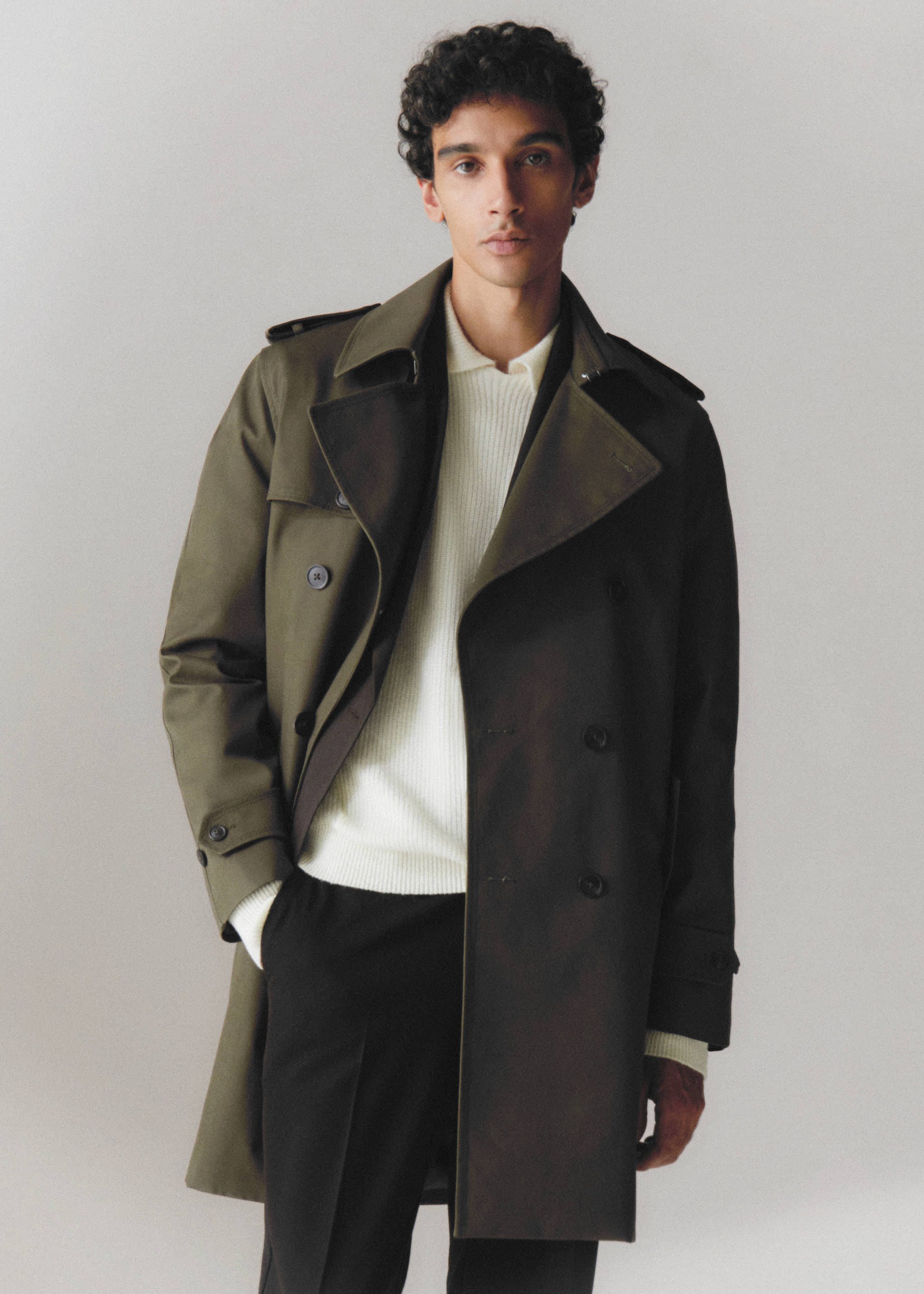 Classic water-repellent trench coat - Details of the article 5